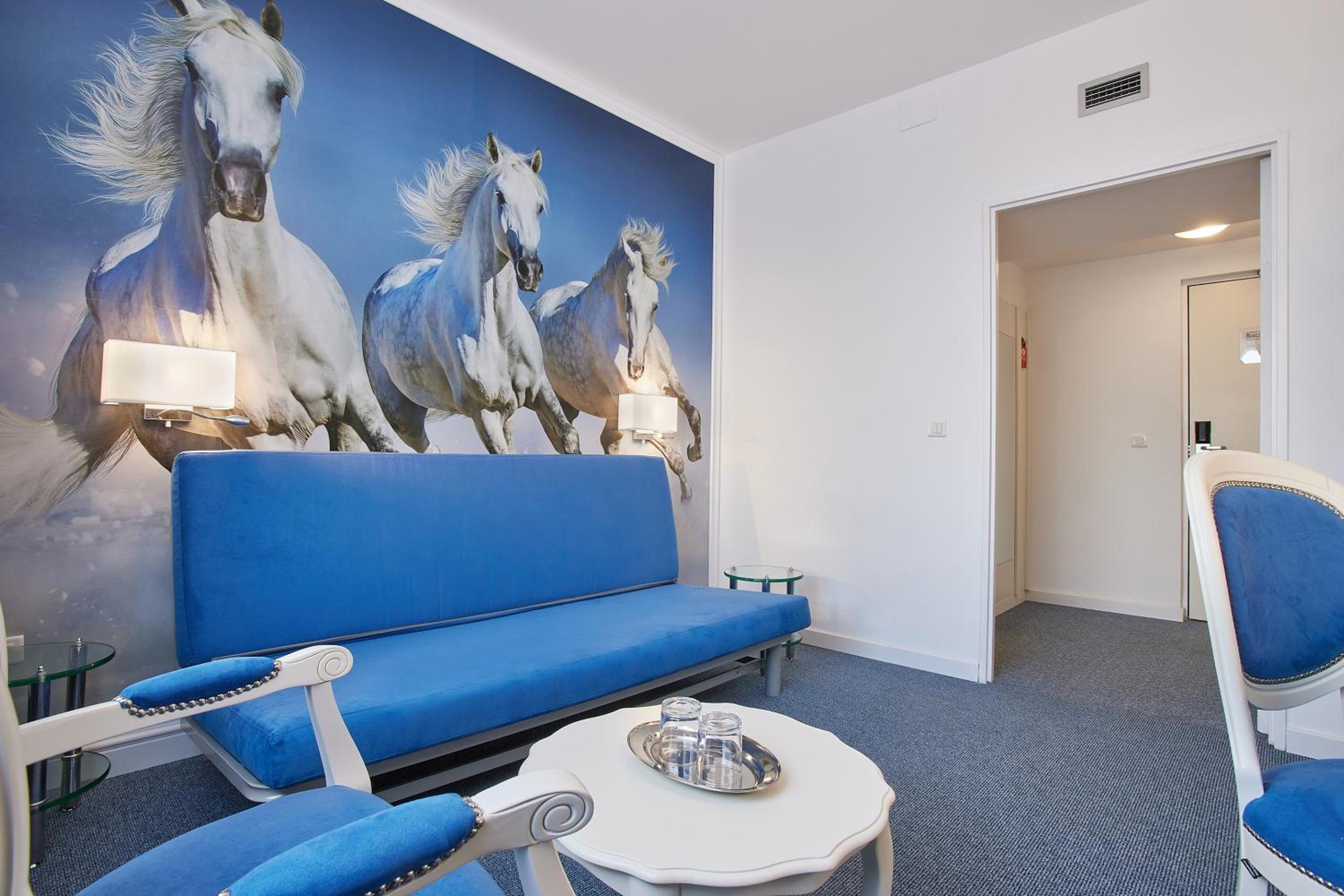 Family Suite - Photo 5