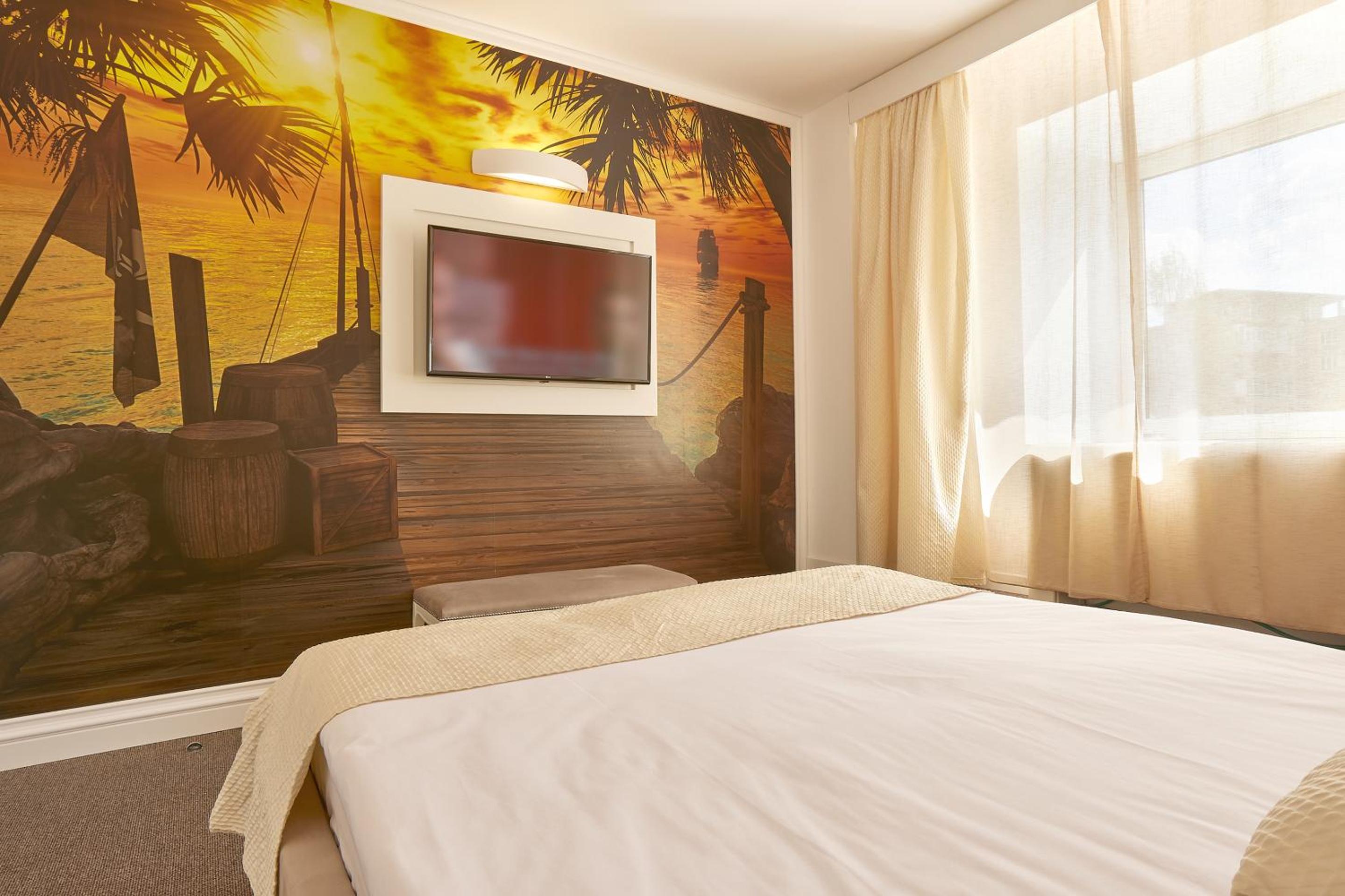 Family Suite - Photo 10