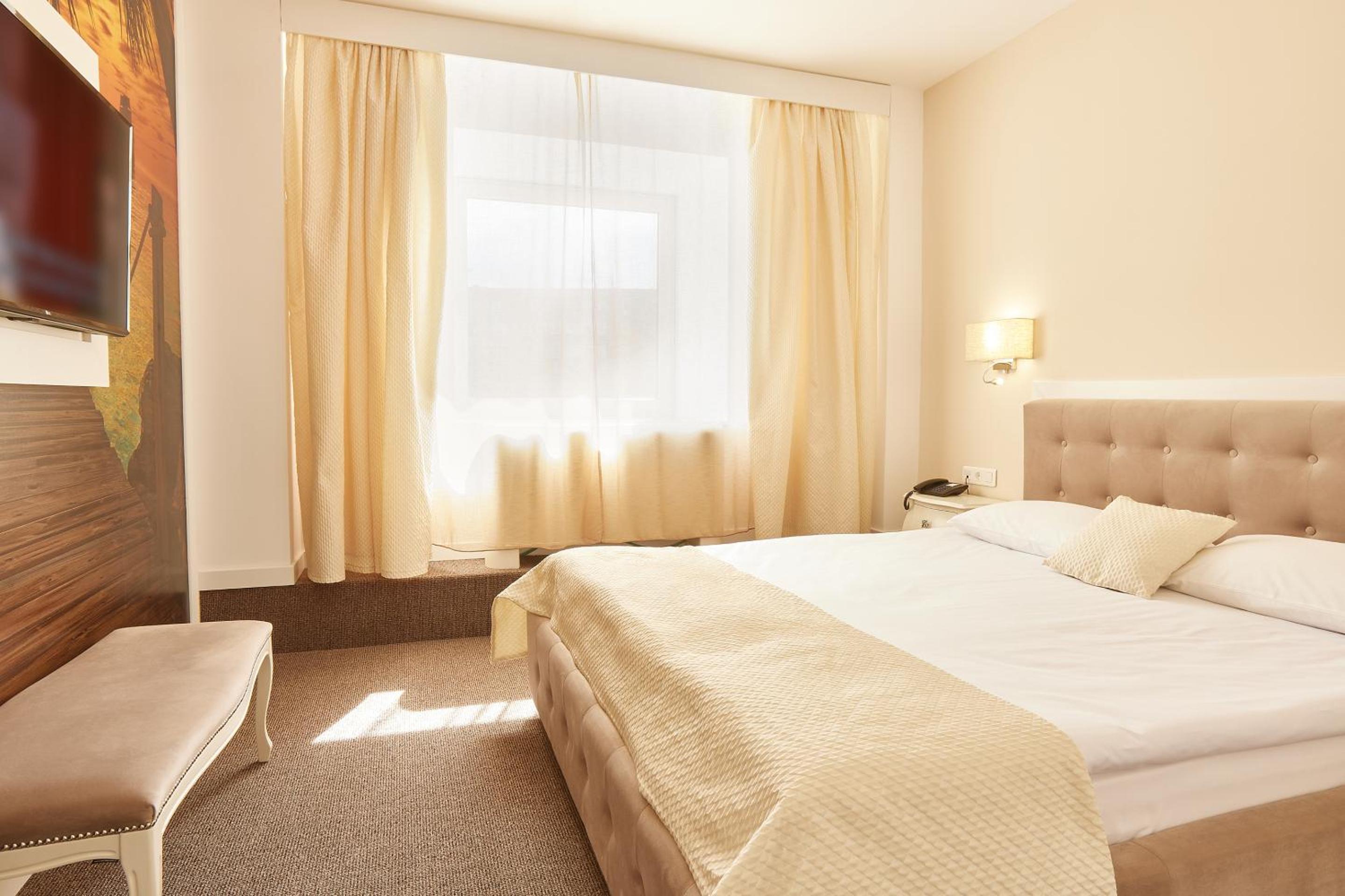 Family Suite - Photo 1