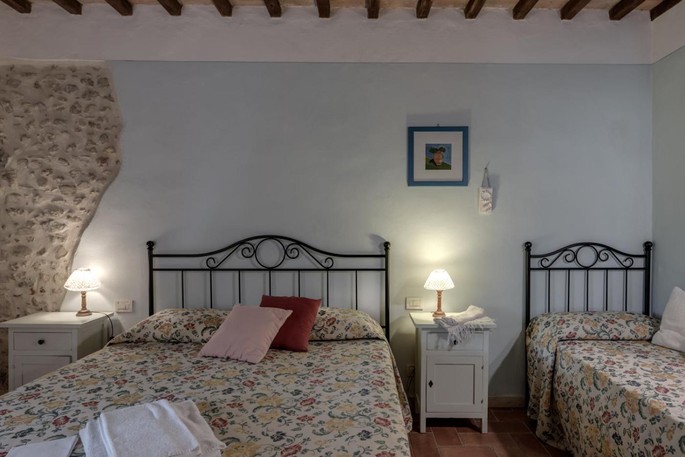 Superior Two- Bedroom Apartment (5 Adults + 2 Children)