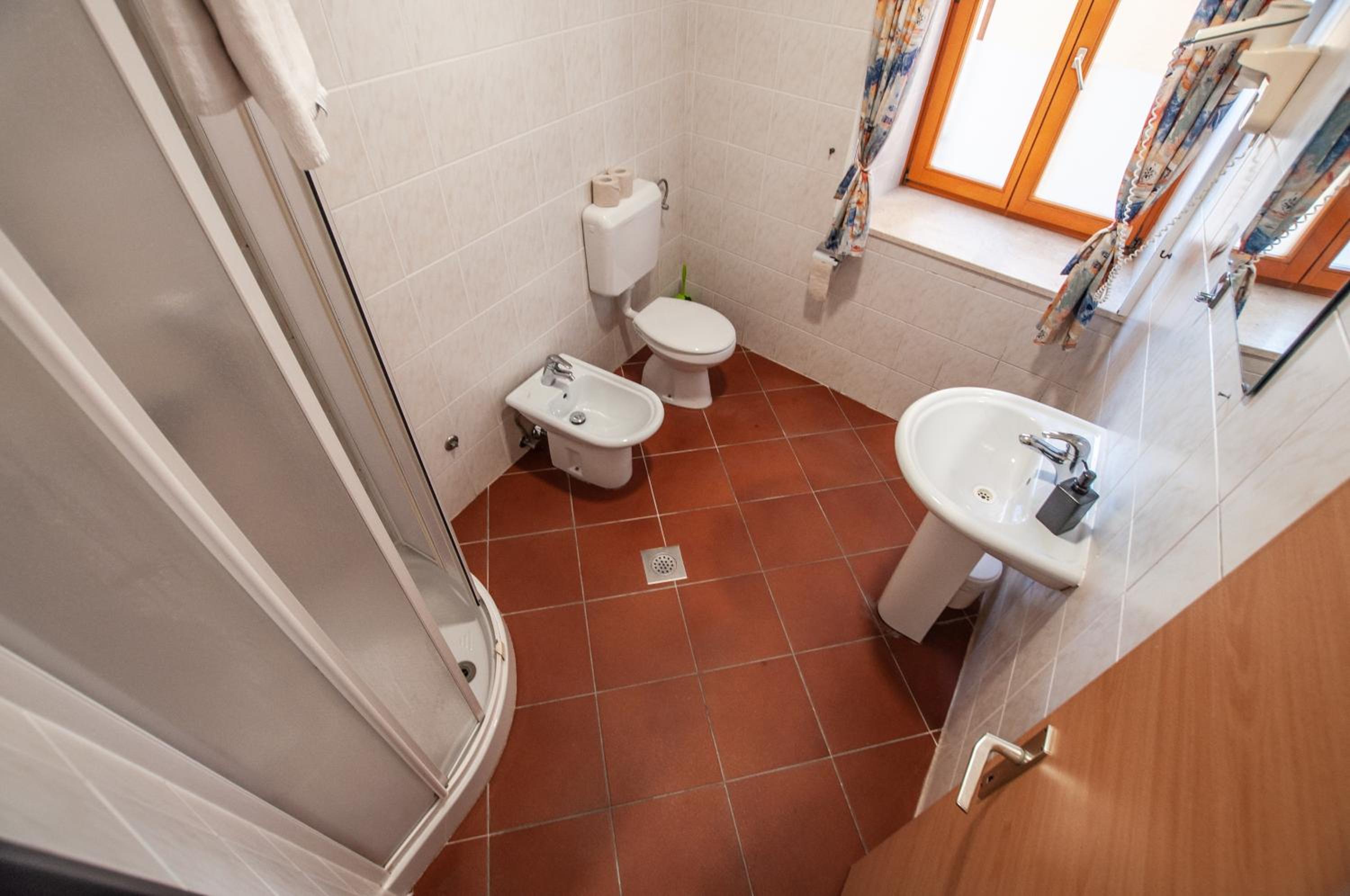 Apartment - Ground Floor - Photo 8