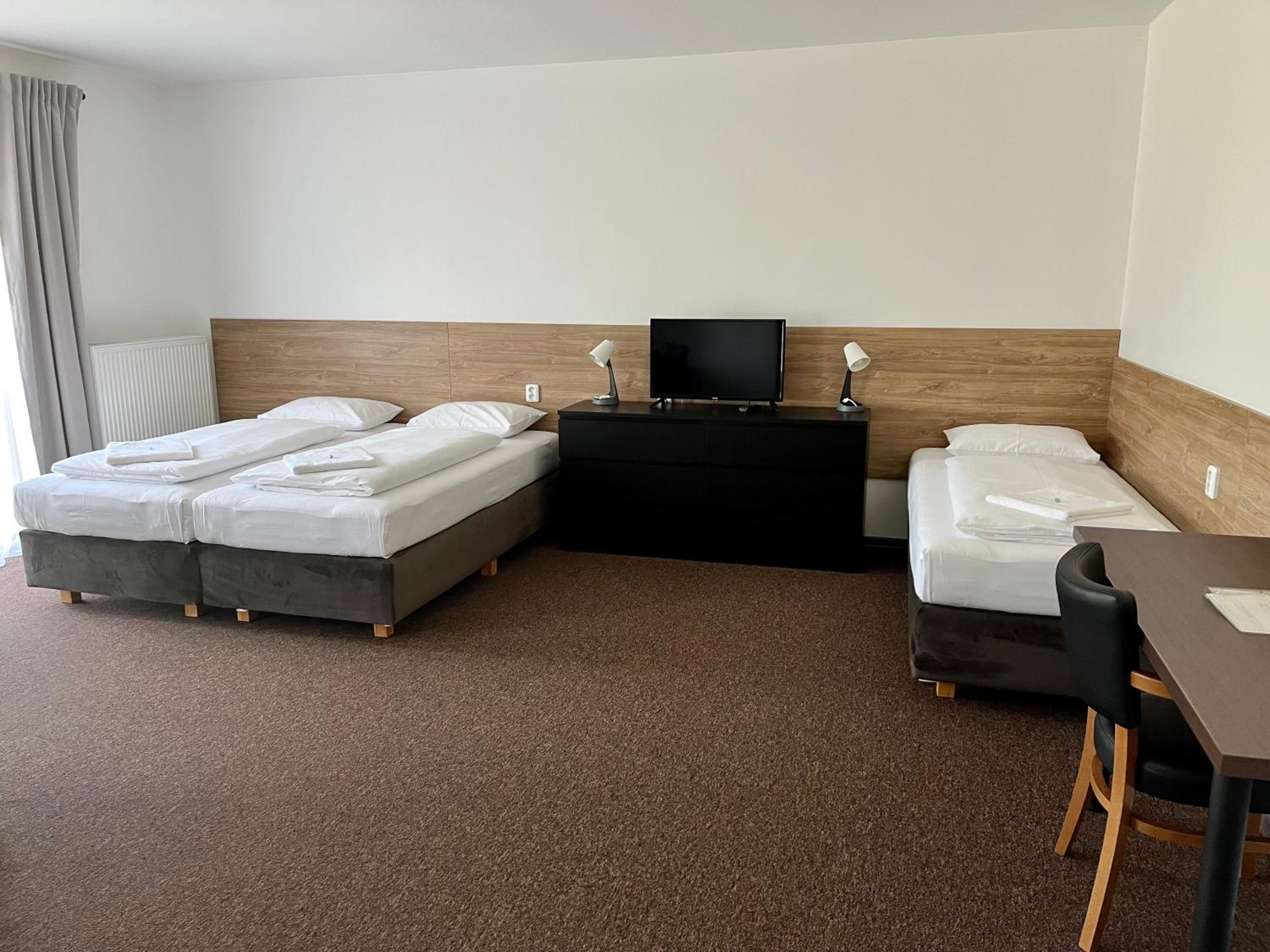 Standard Quadruple Room