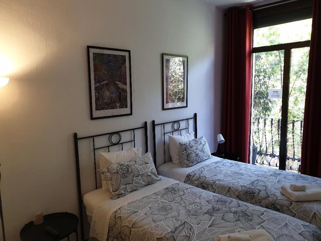 Double or Twin Room with Shared Bathroom photo 3