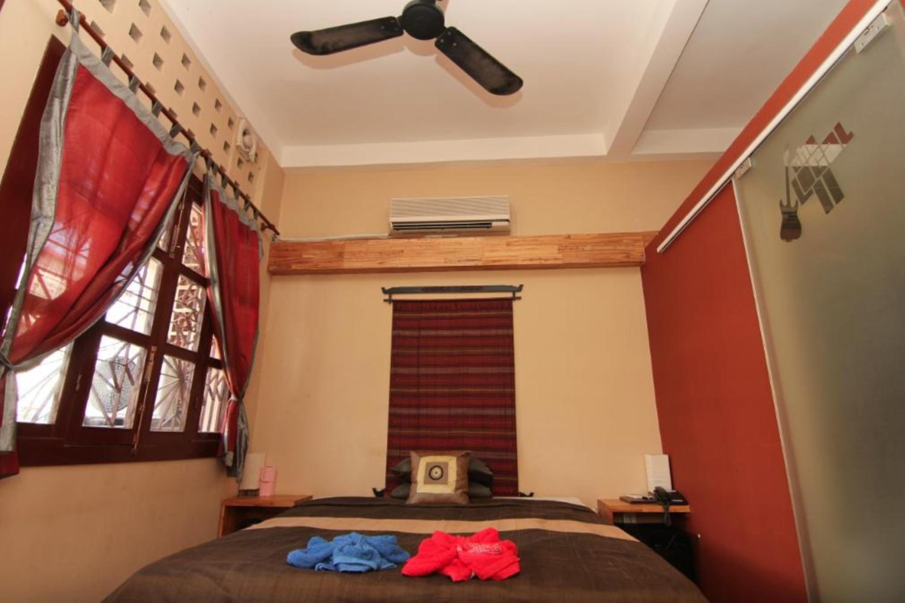 Double or Twin Room photo 2