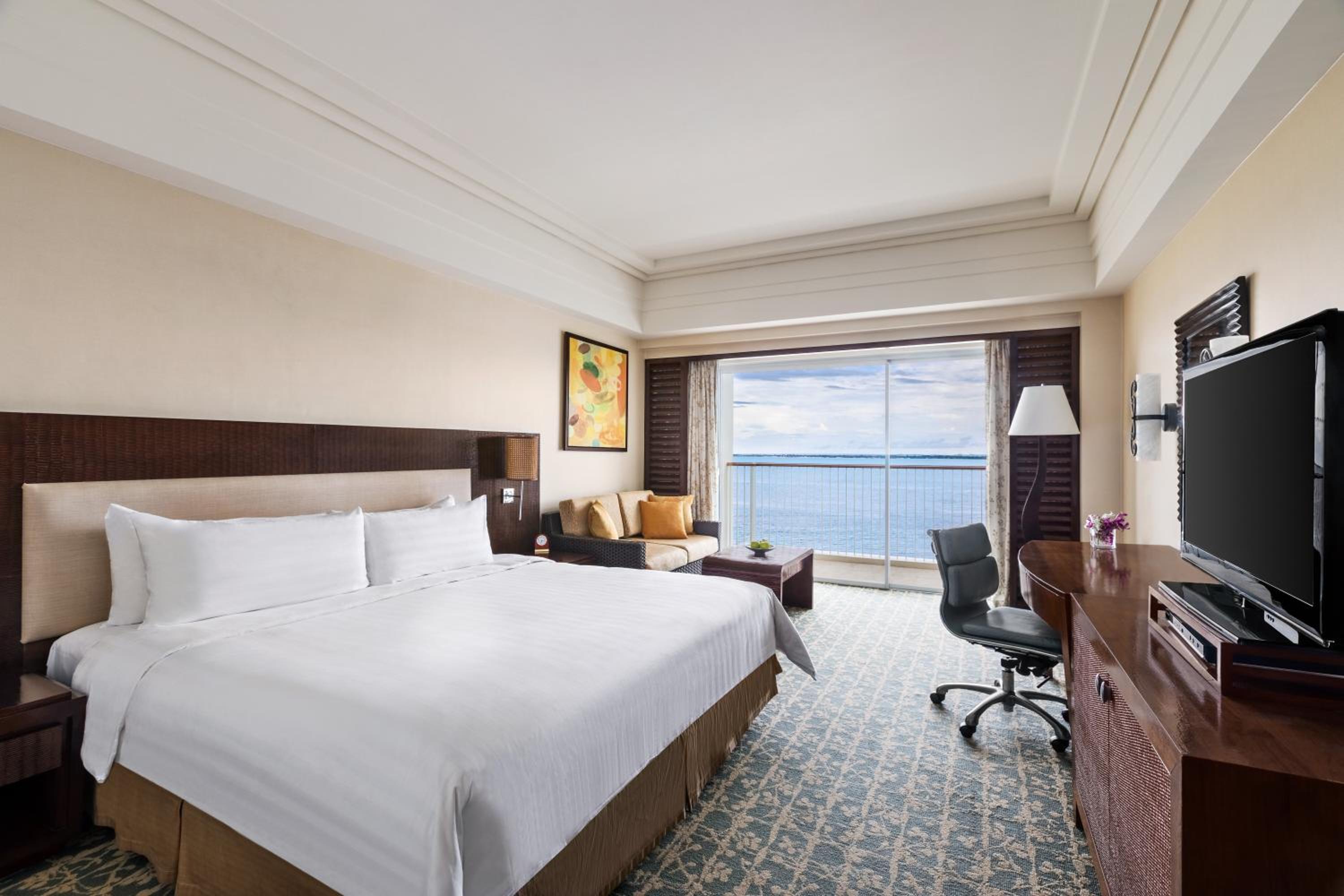 Seaside Staycation - Panorama Double Room