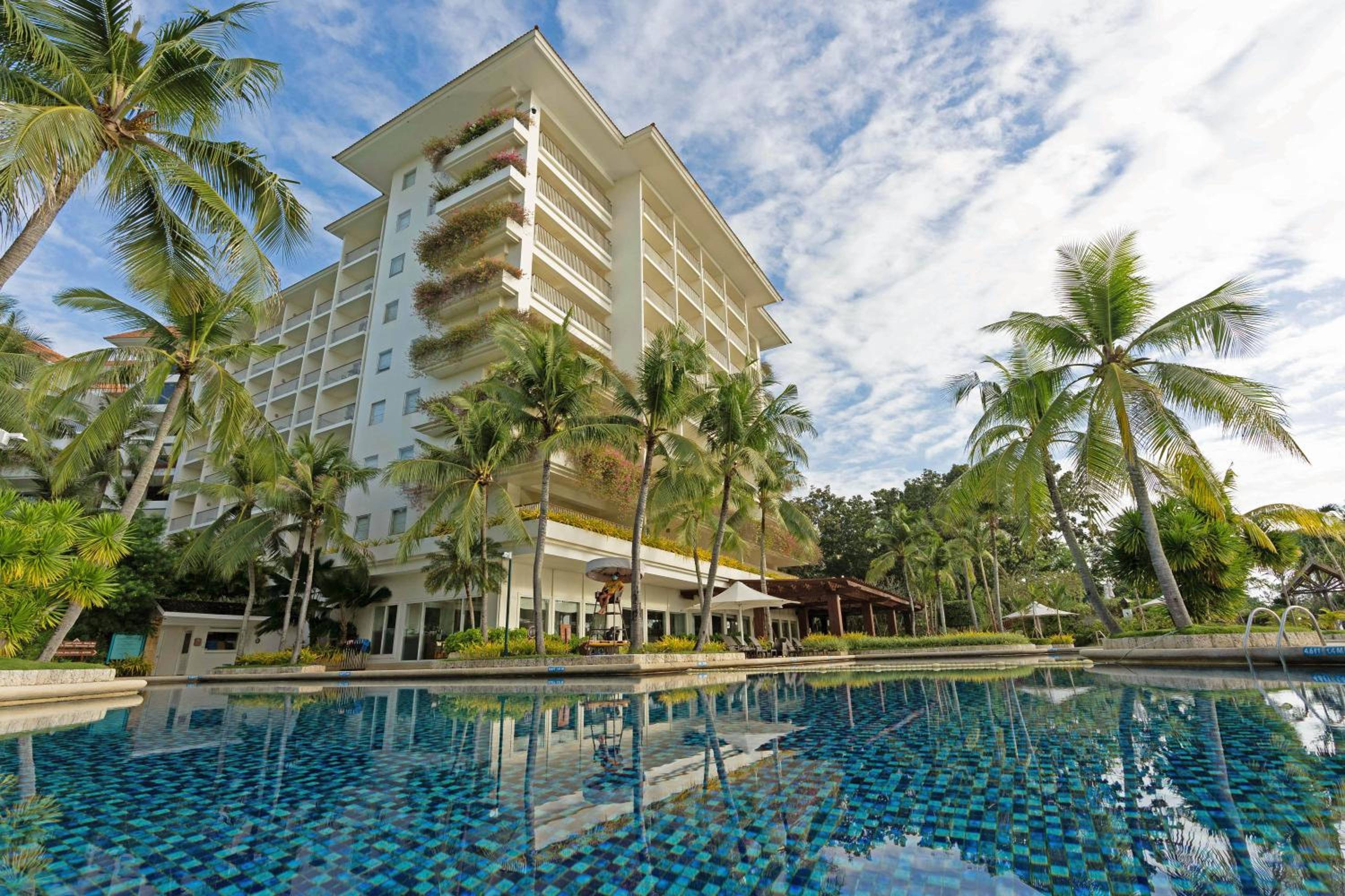 Seaside Staycation - Ocean Club Double  photo 2