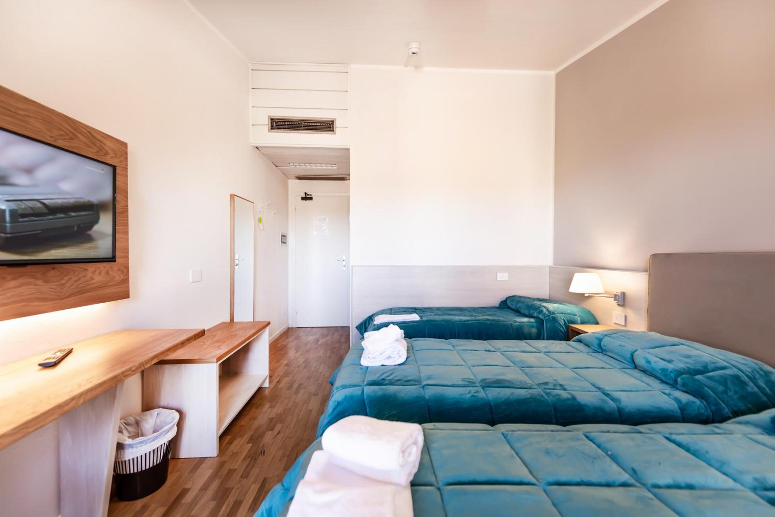 Triple Room - Photo 1