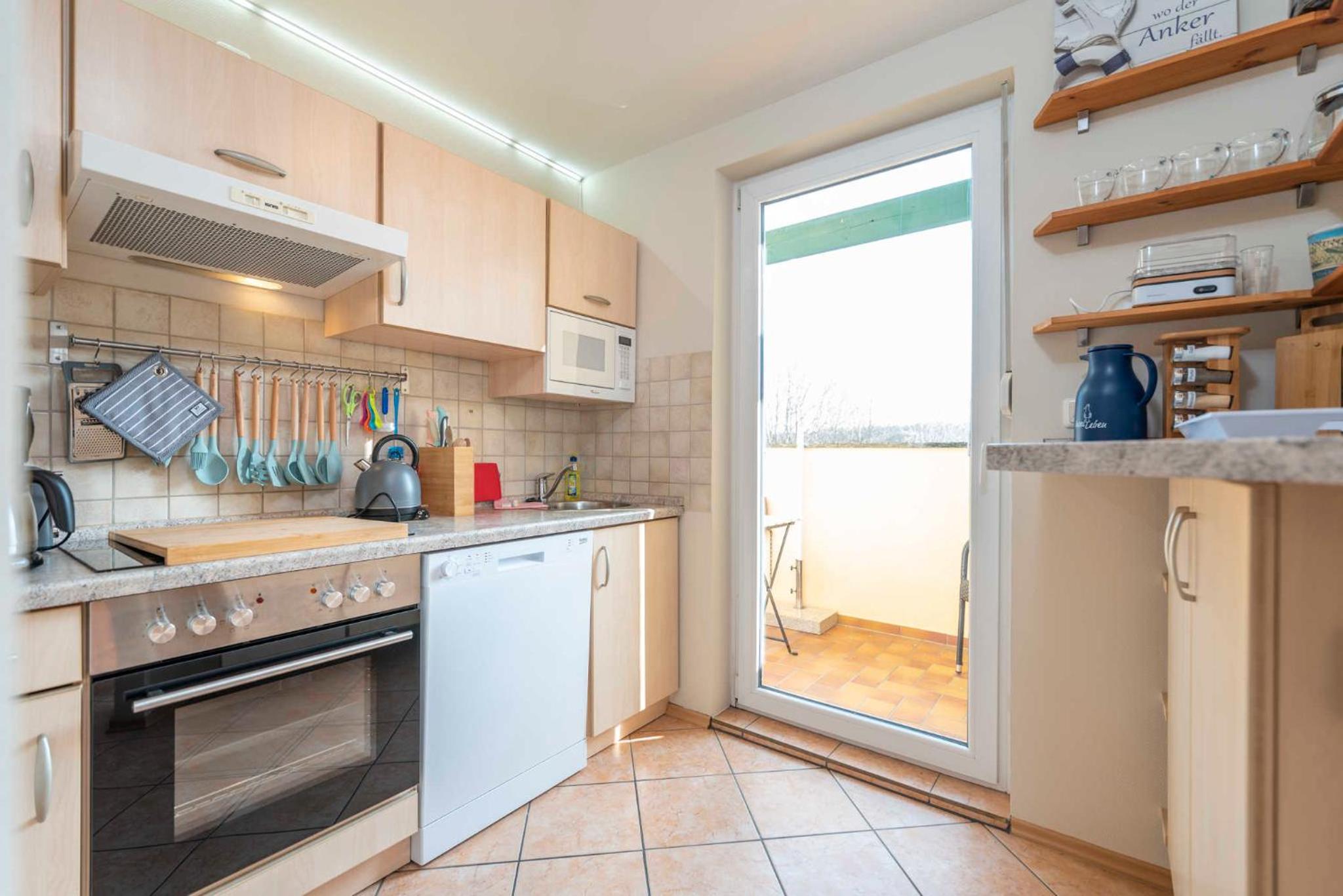 Apartment With Balcony photo 3