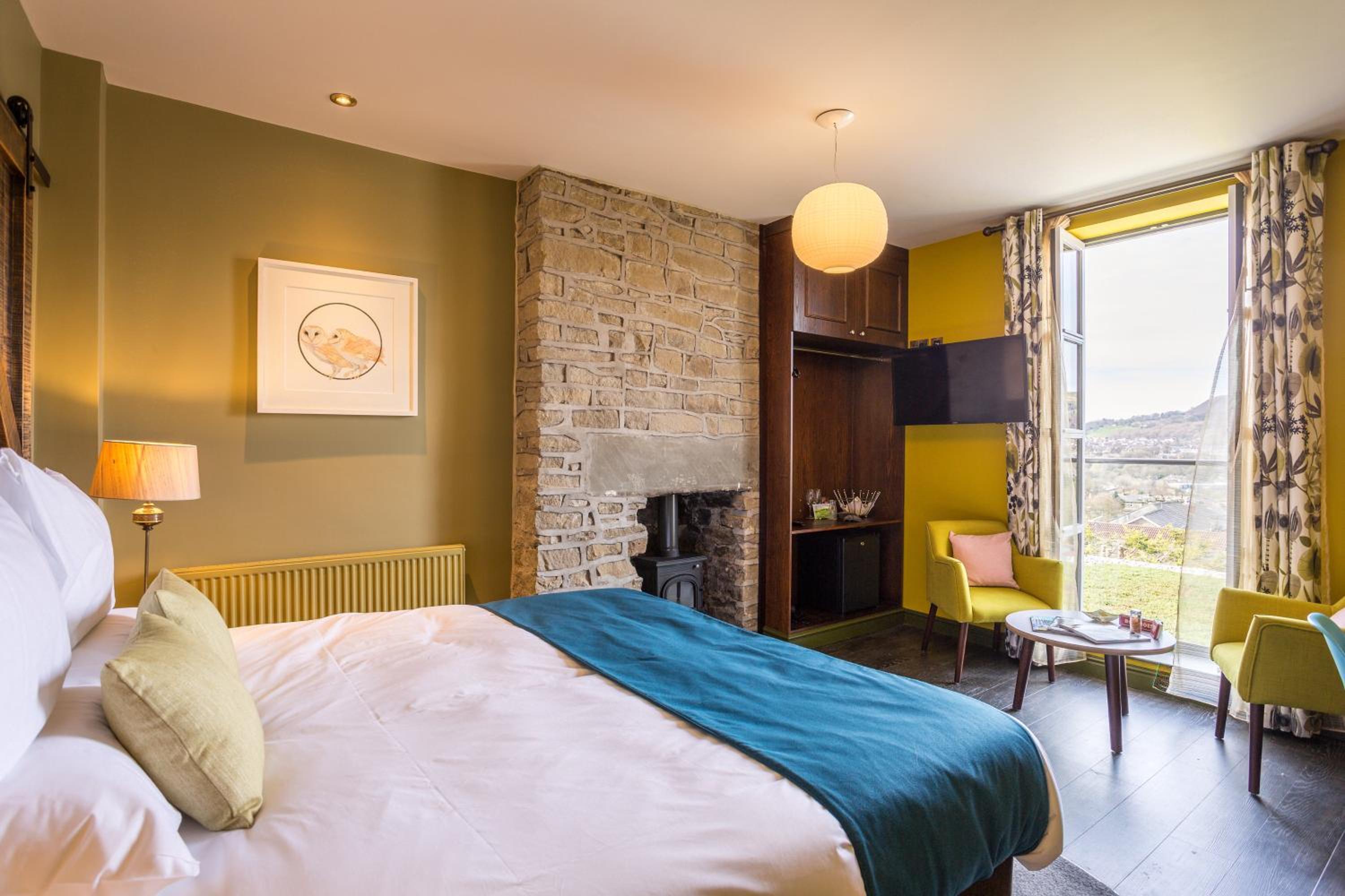 Deluxe Double or Twin Room photo 1