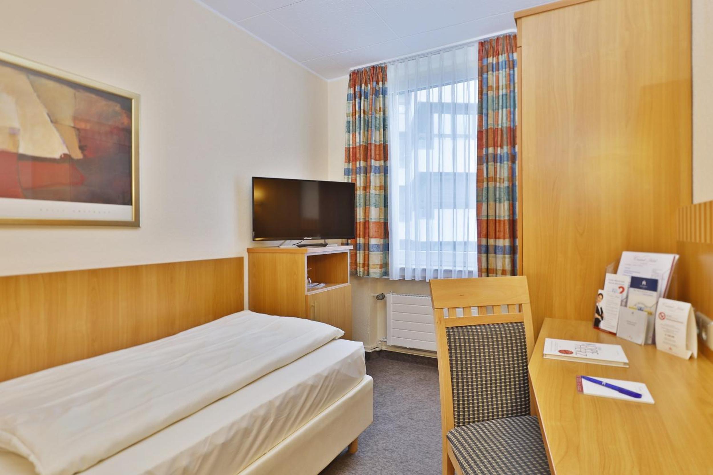 Standard Single Room - Free City Ticket photo 1