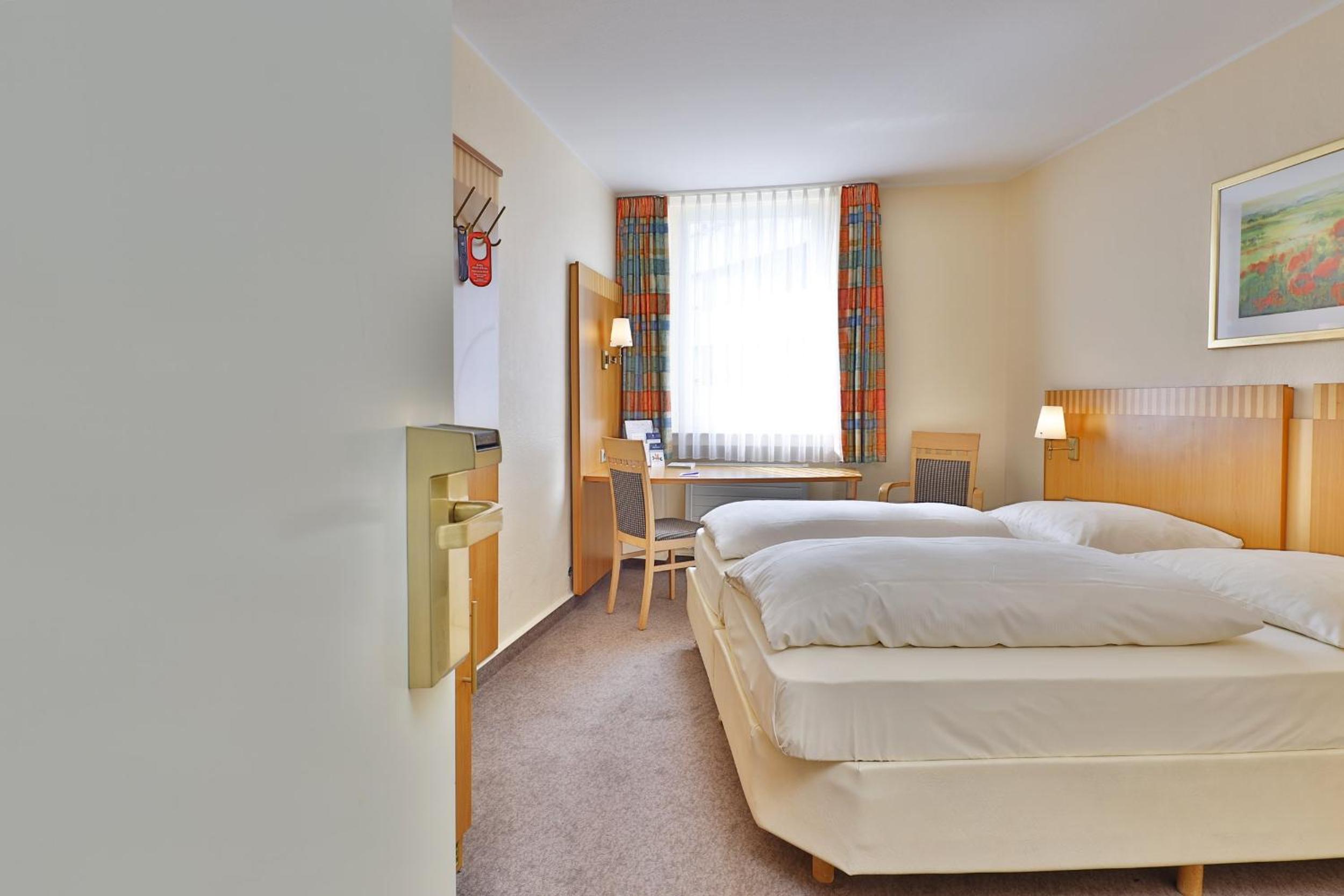 Standard Double Room - Free City Ticket photo 1