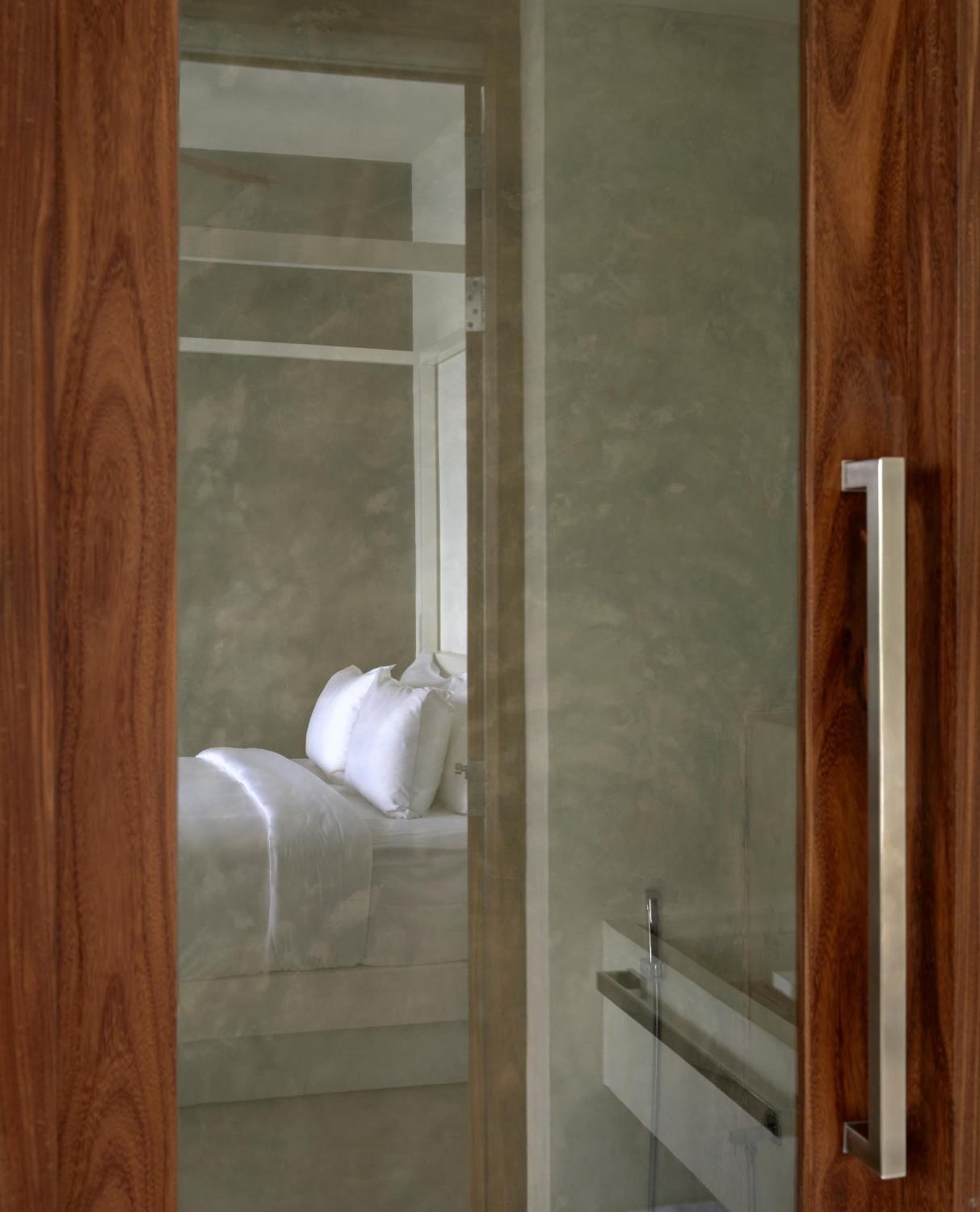 Superior King Room - Photo 14