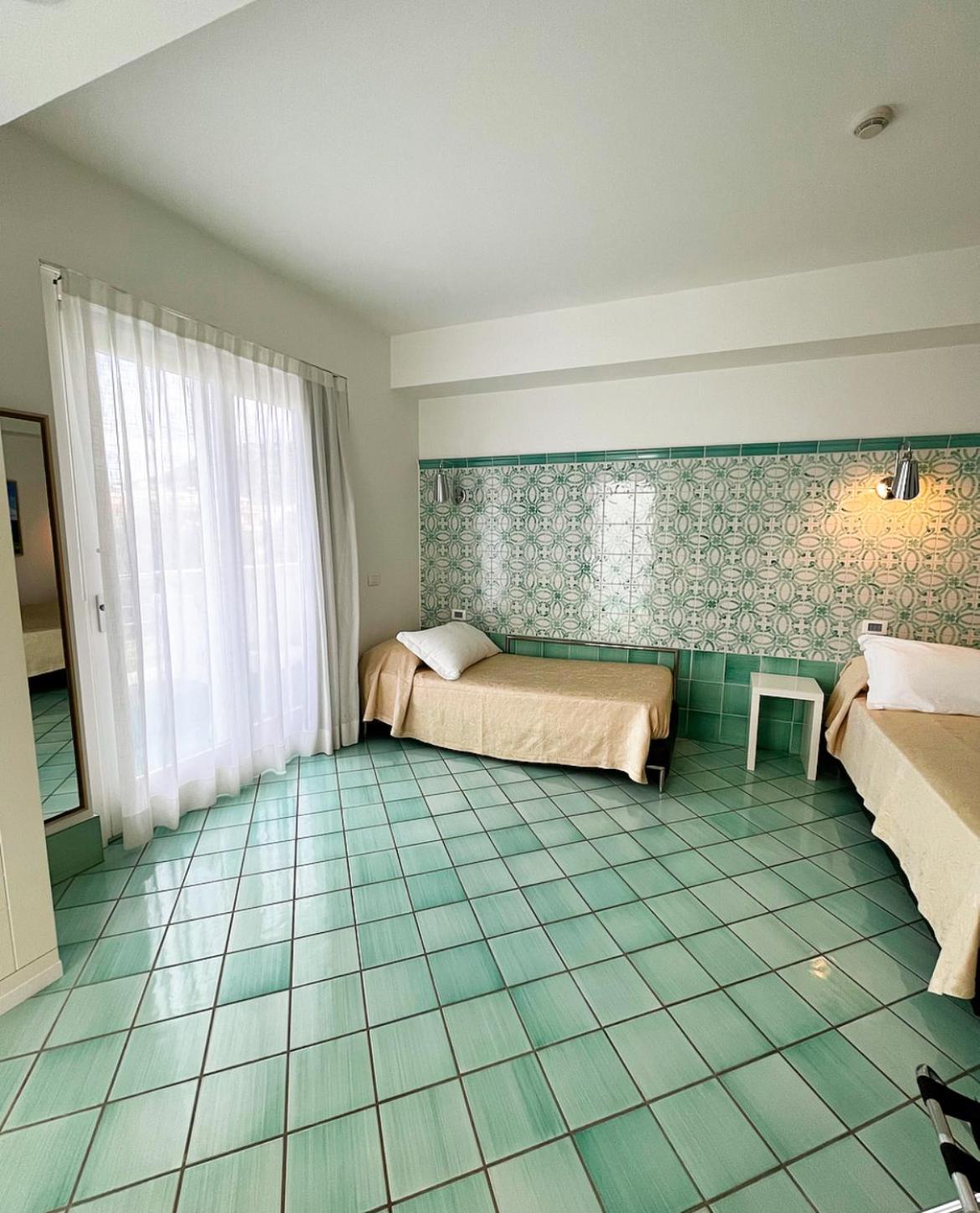 Comfort Triple Room - Photo 2