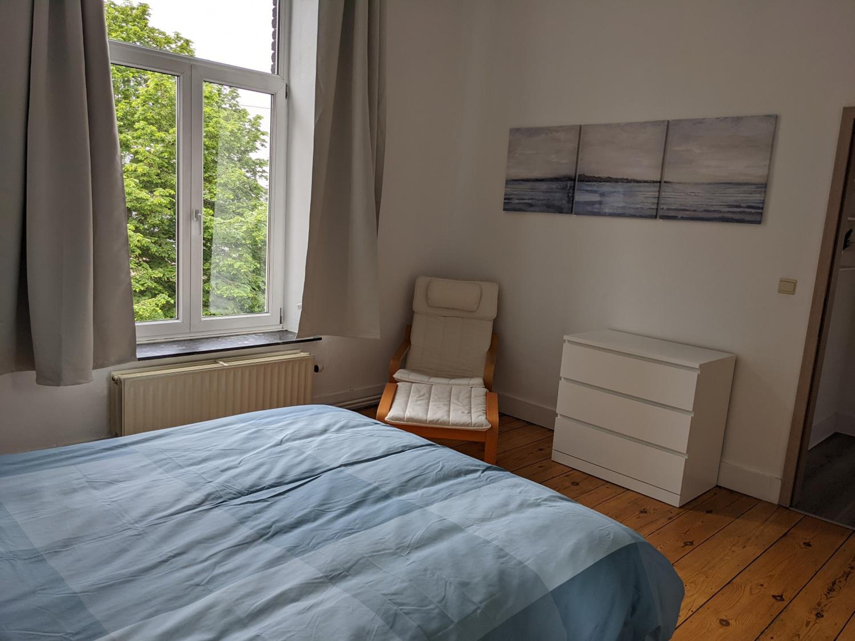 One-Bedroom Apartment photo 3