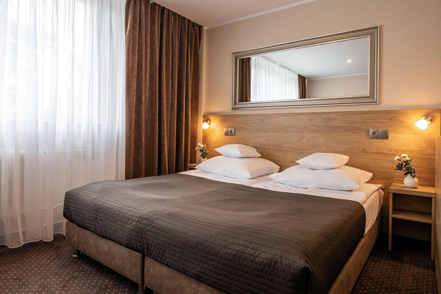 Economy Double Room photo 3