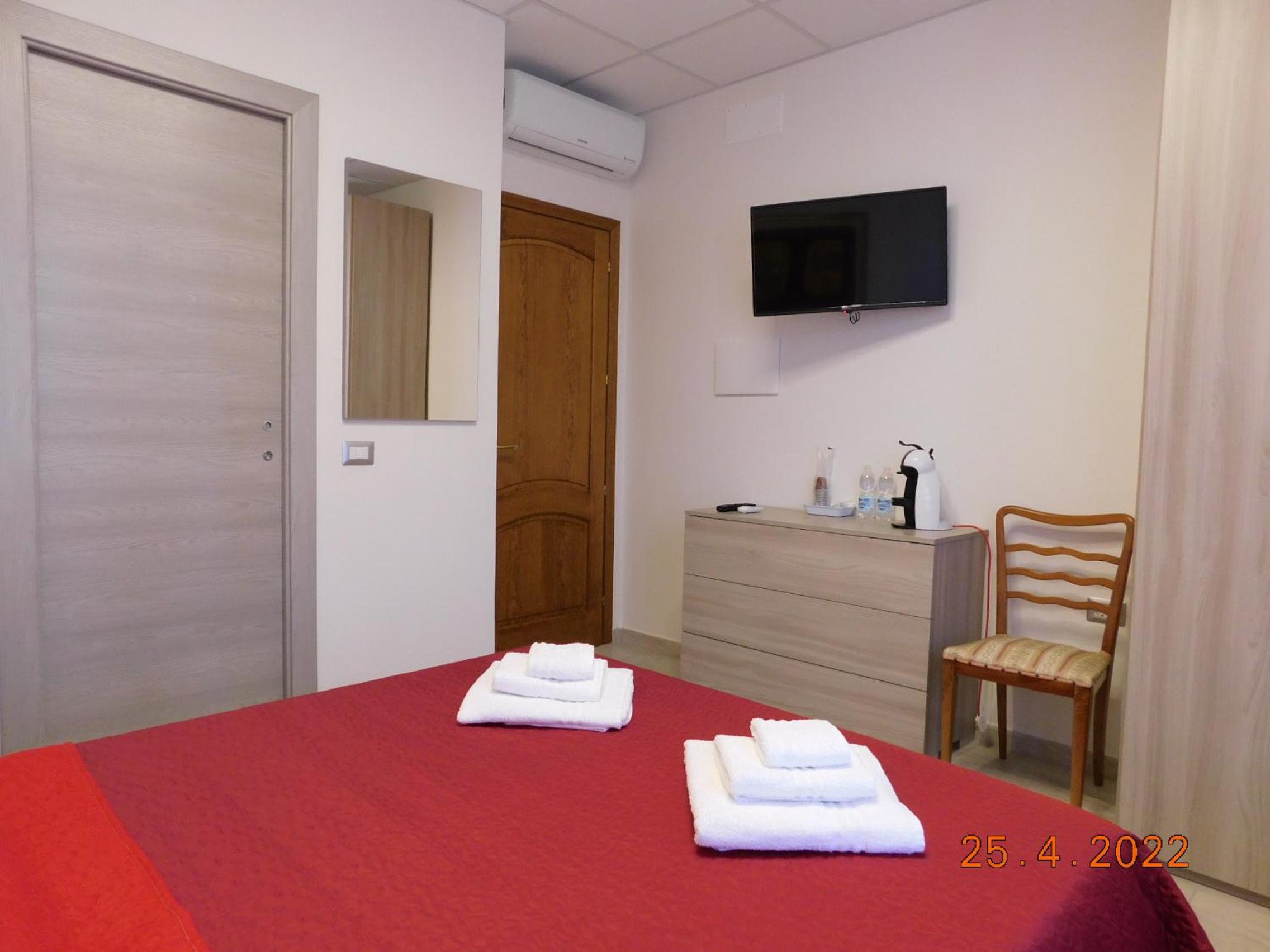 Double Room photo 3