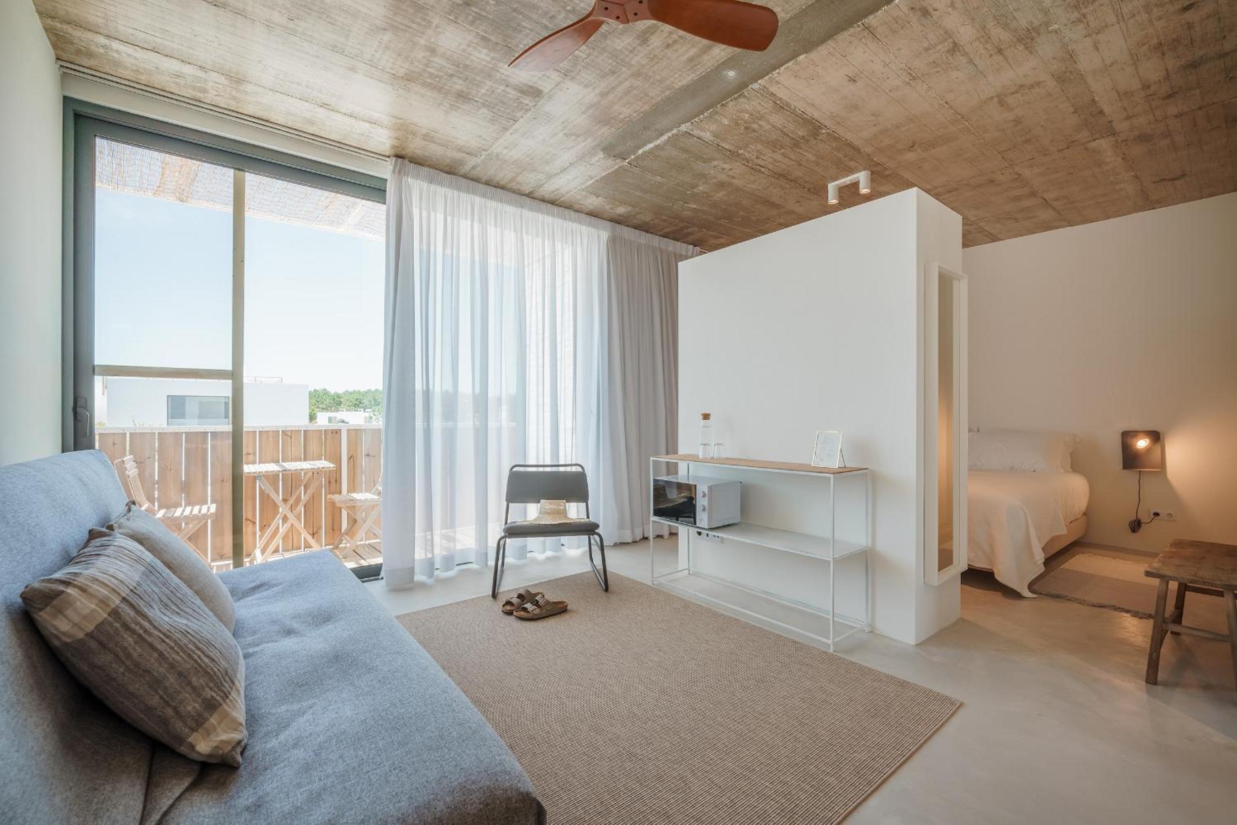 Family Suite with Balcony photo 2