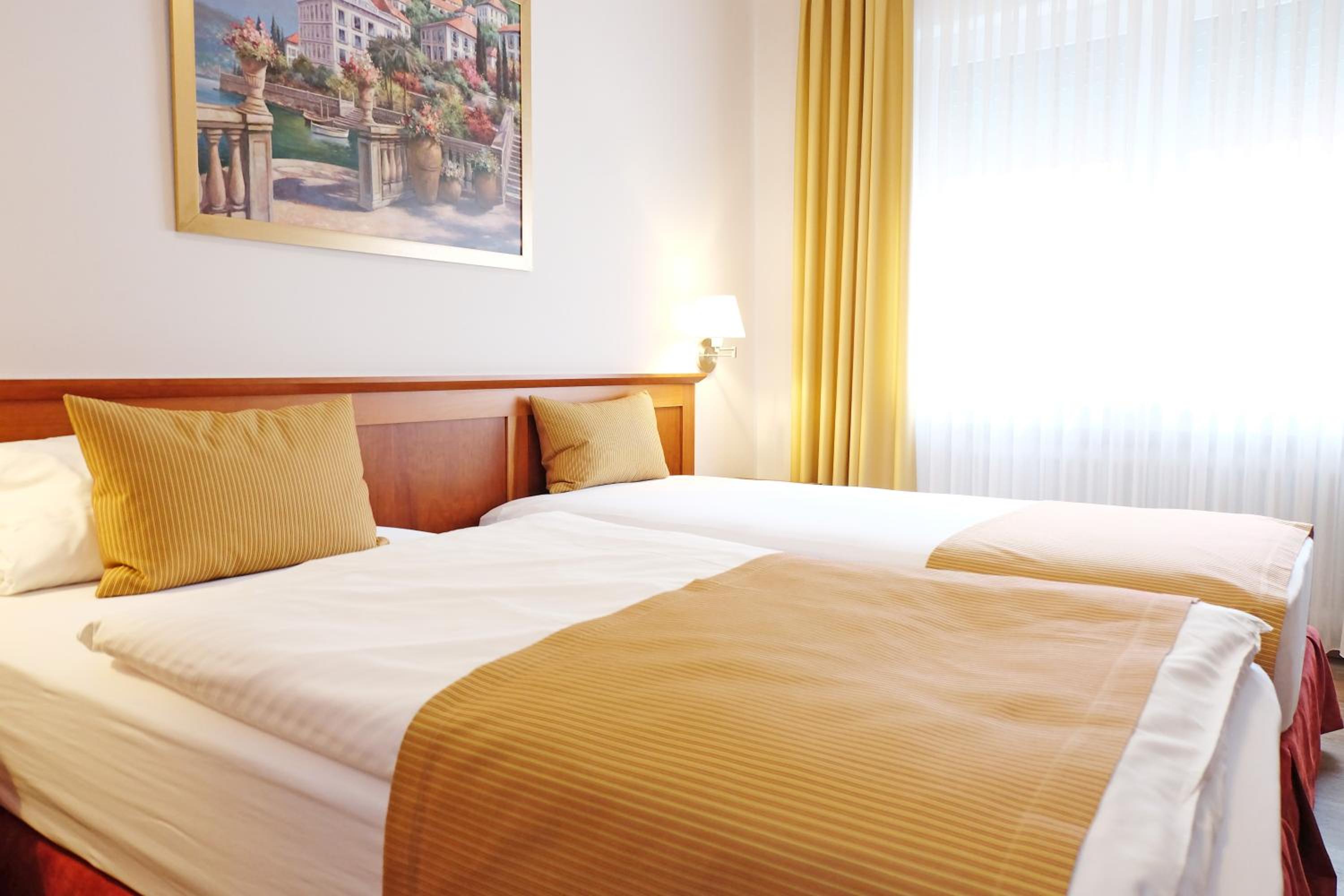 Double Room - Photo 20