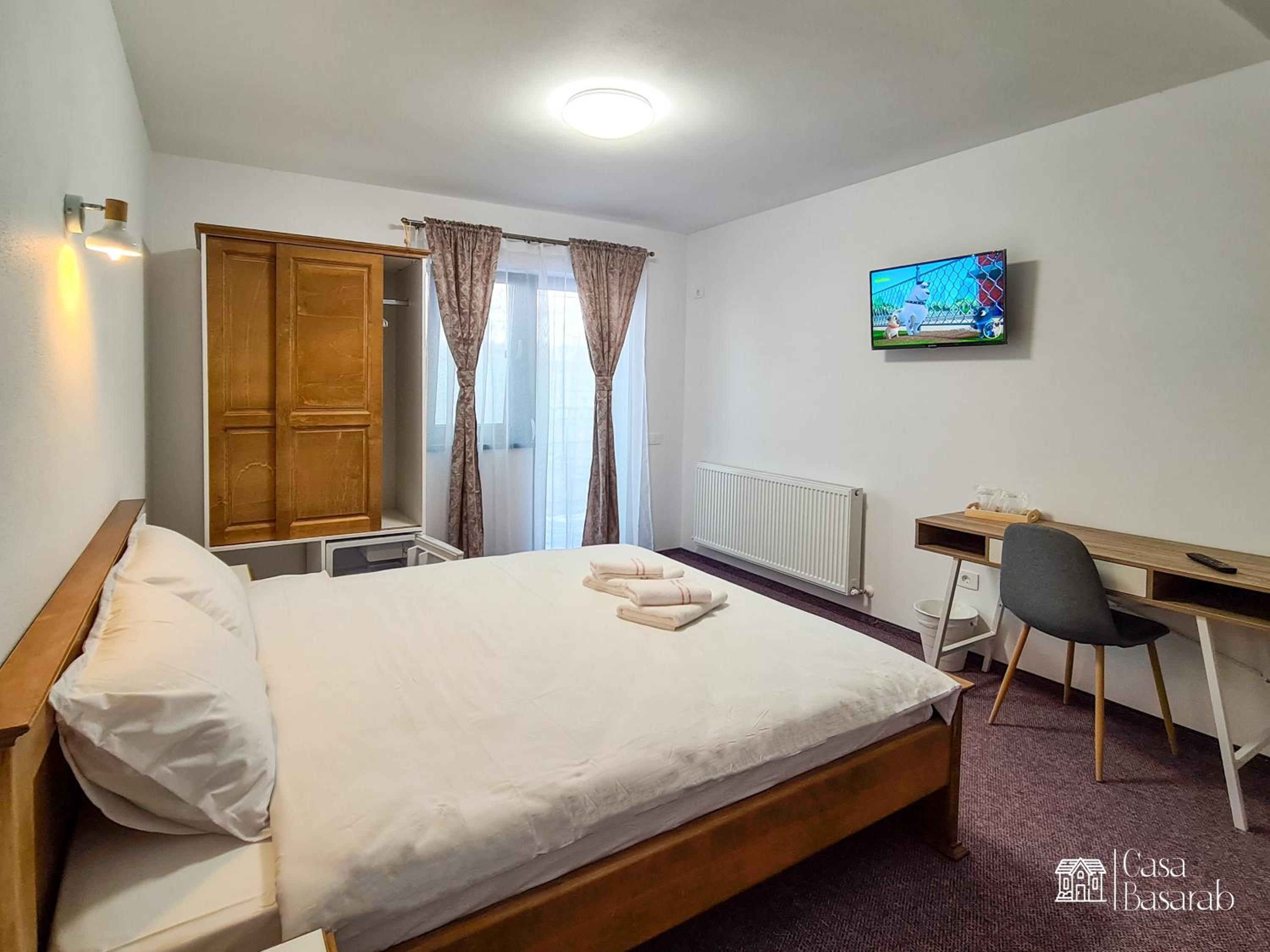 Double Room - Photo 9