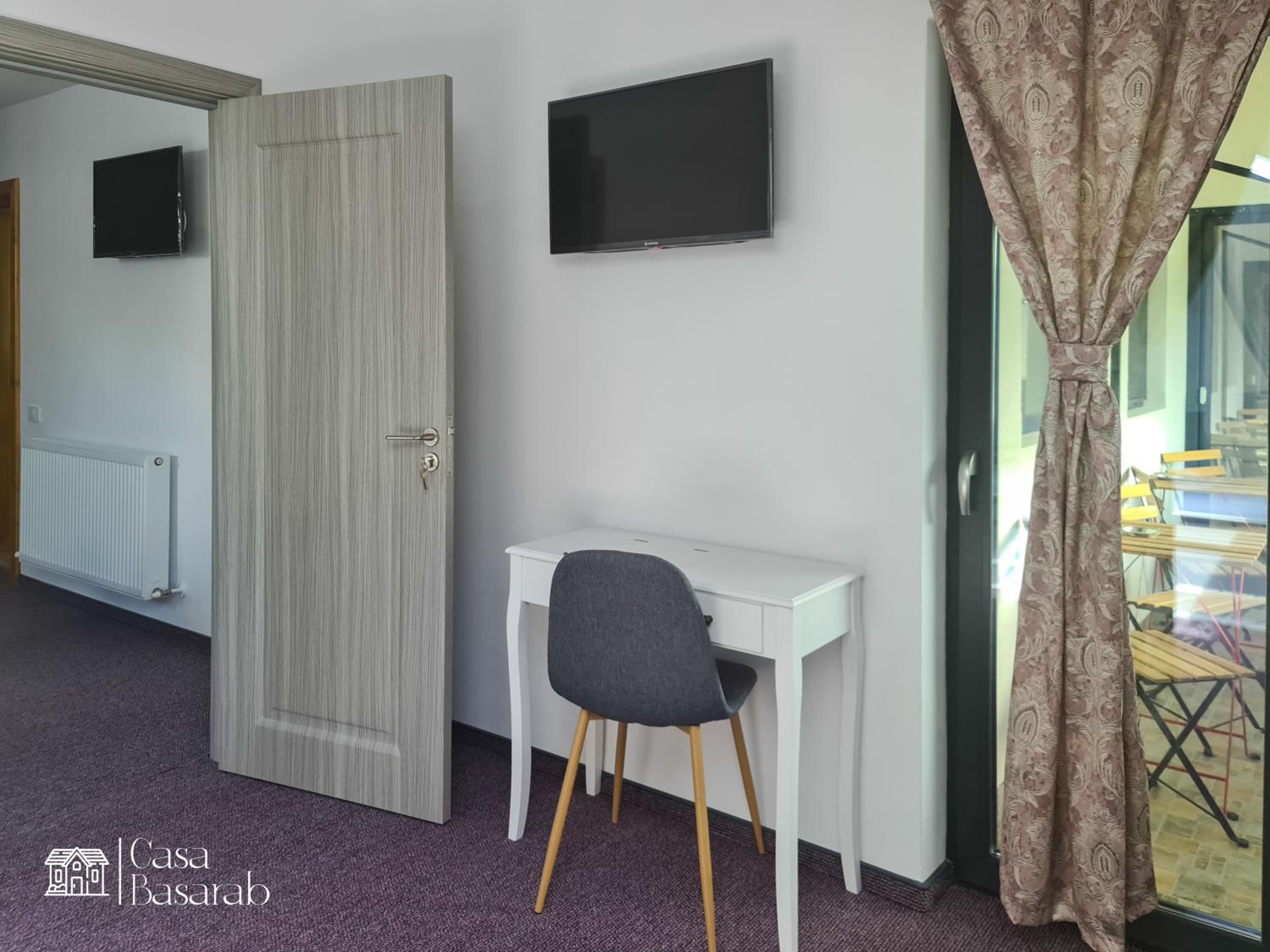 Apartment - Photo 4