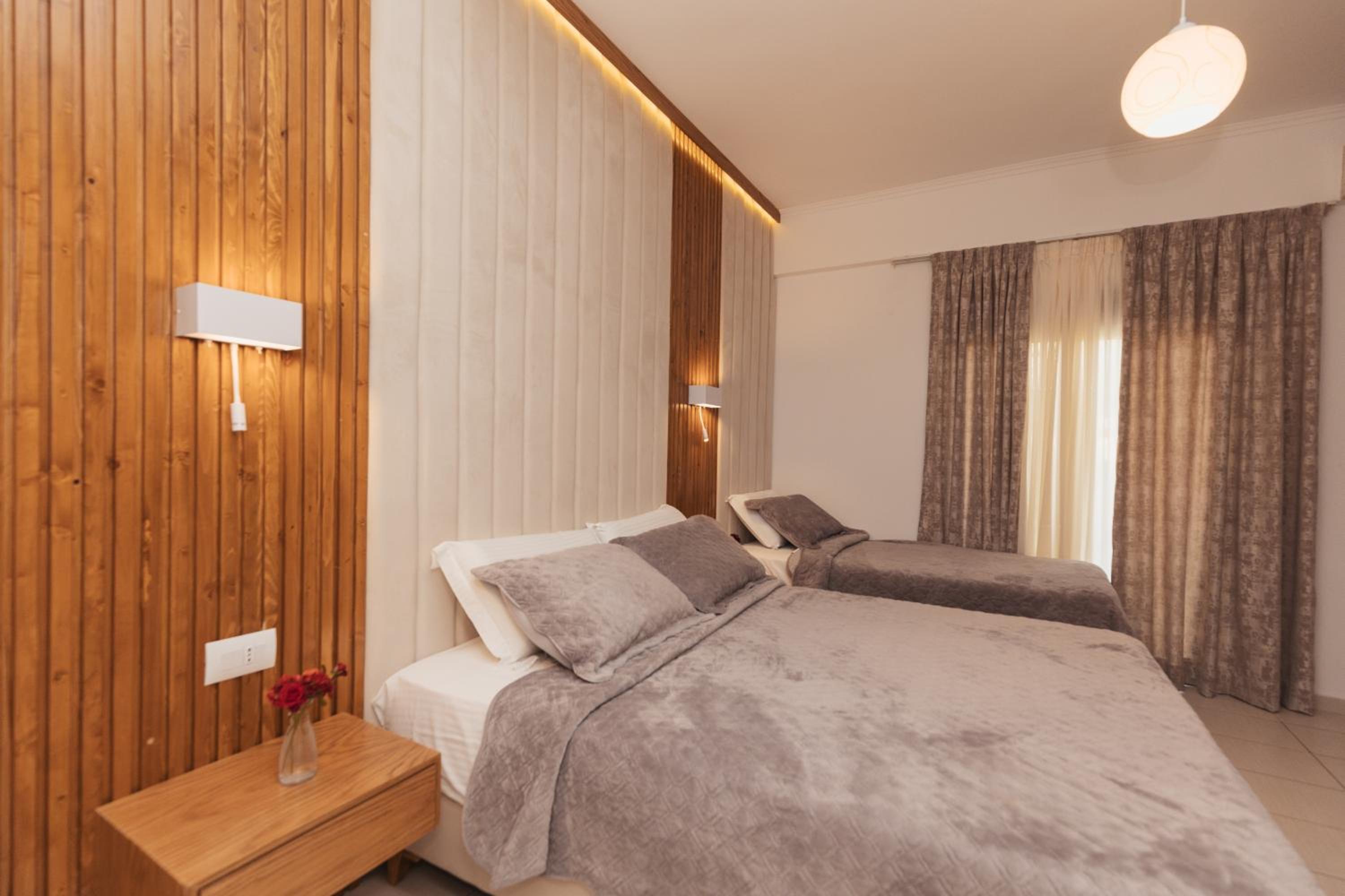 Deluxe Triple Room photo 3