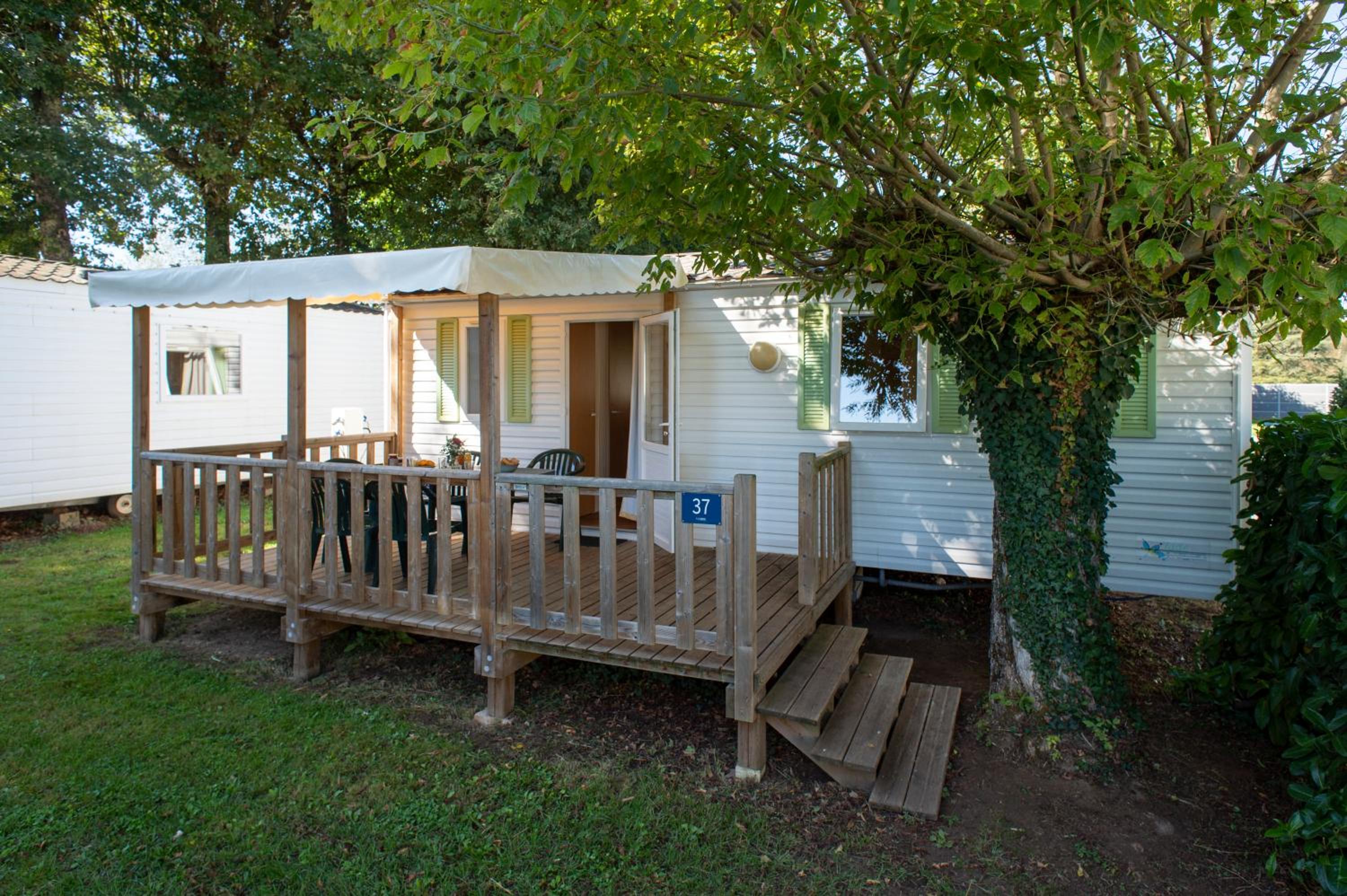 Mobile Home photo 3