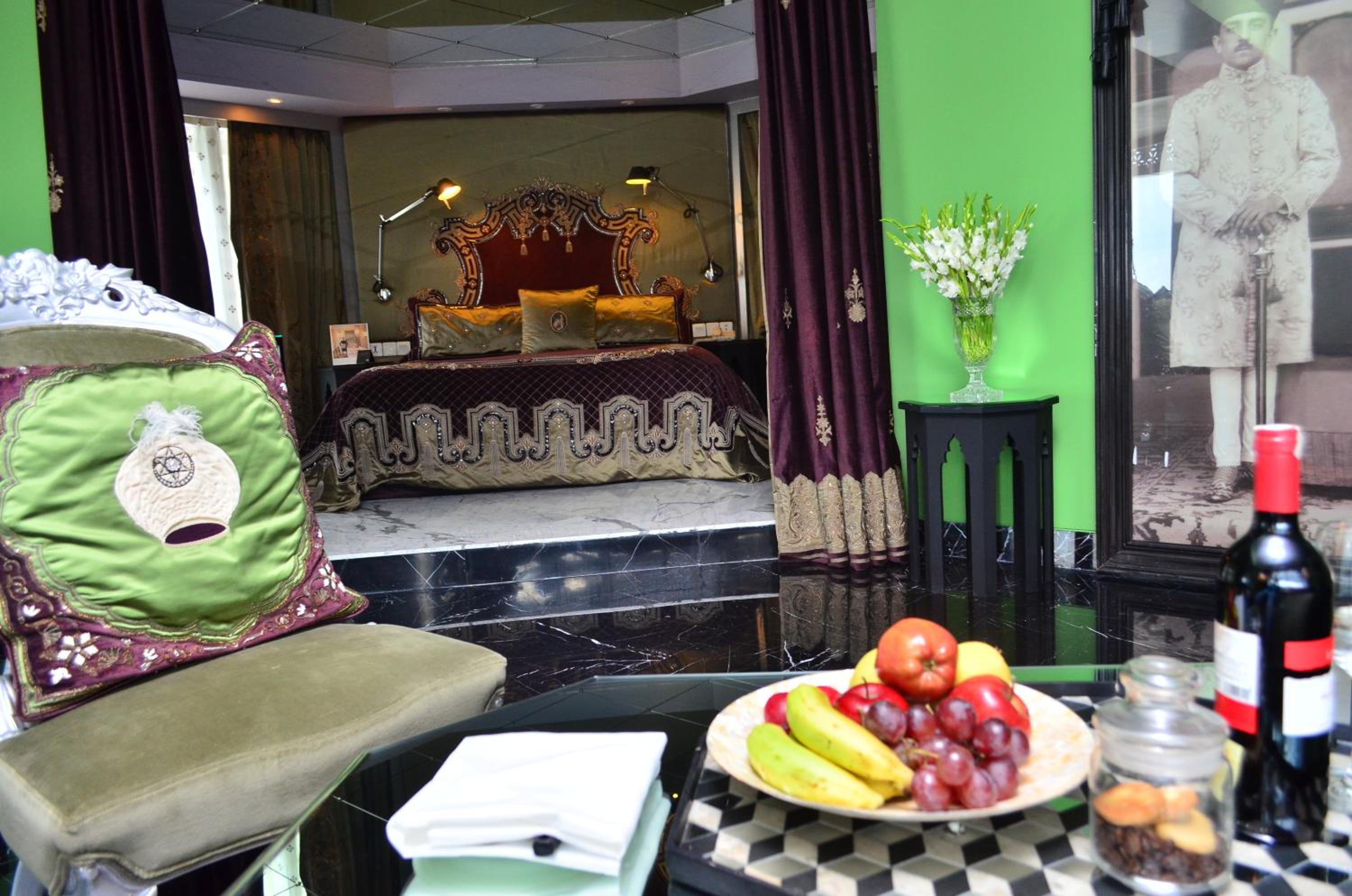 Suite (20% off on session of Spa ,15% Off on Laundry service ,Complimentary Welcome Drink on arrival)