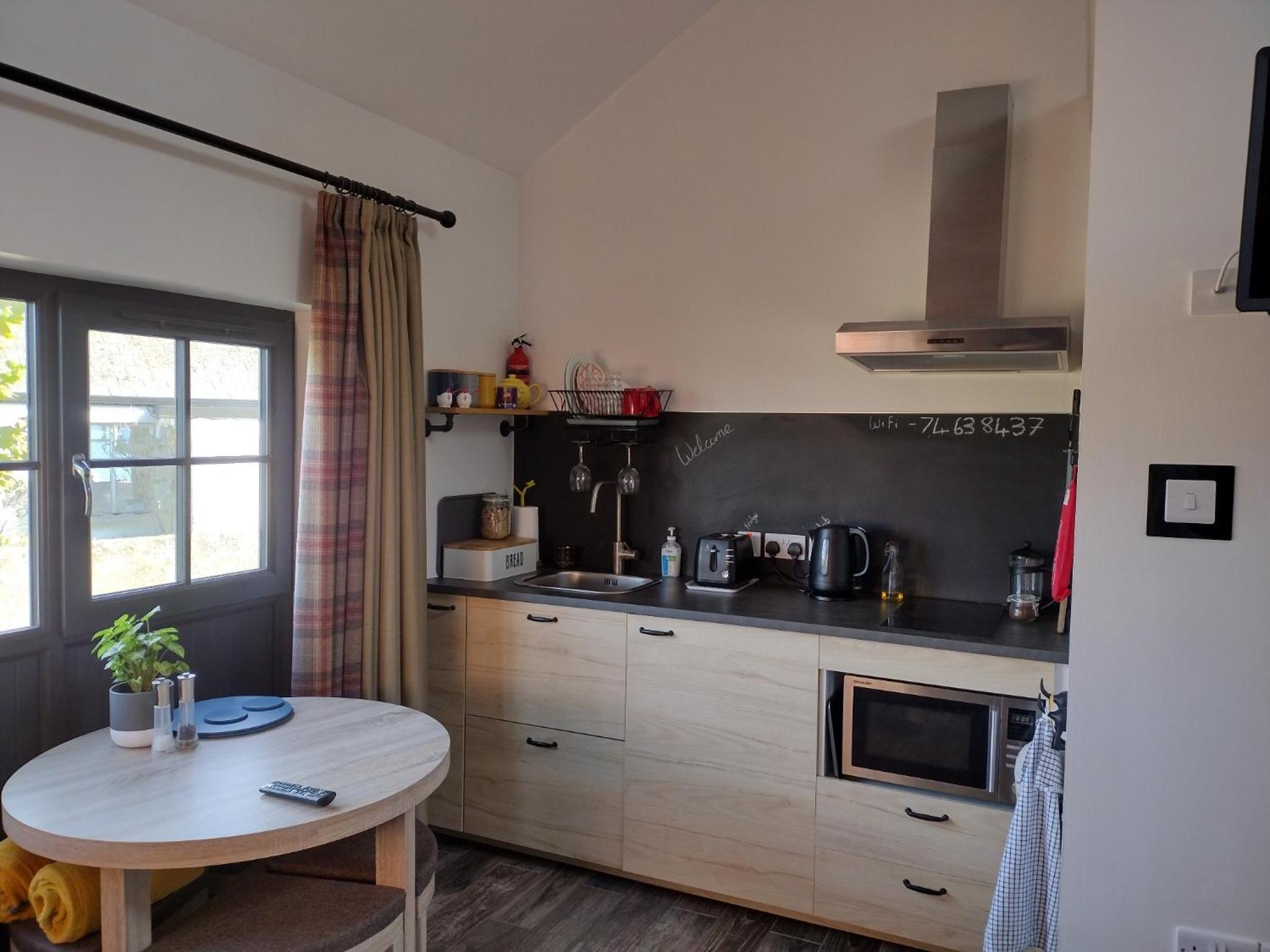 Double Room - Photo 4