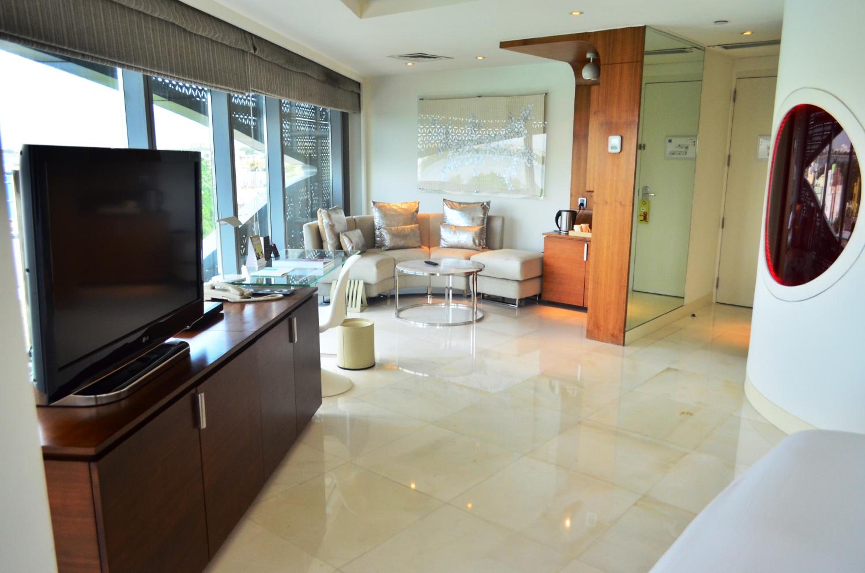 Panaromic Suite (20% off on session of Spa ,15% Off on Laundry service ,Complimentary Welcome Drink on arrival)