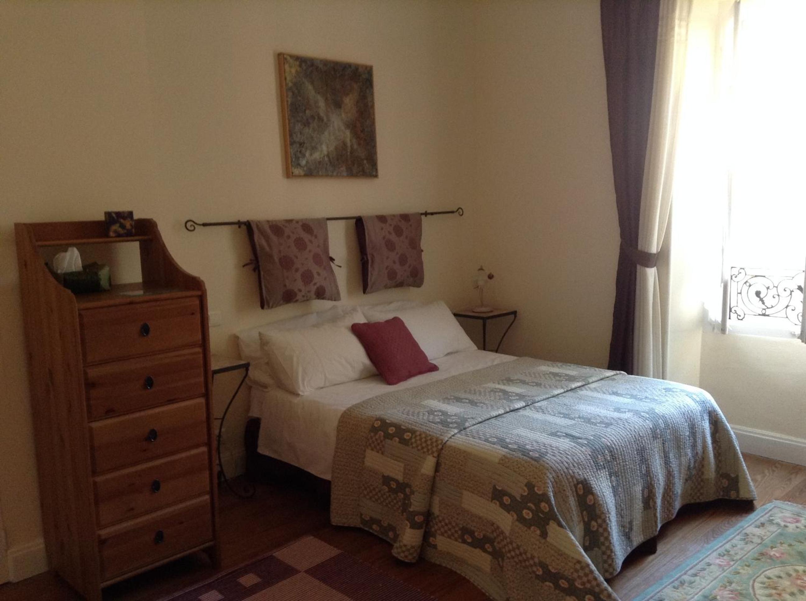 Double Room with Private Bathroom photo 3