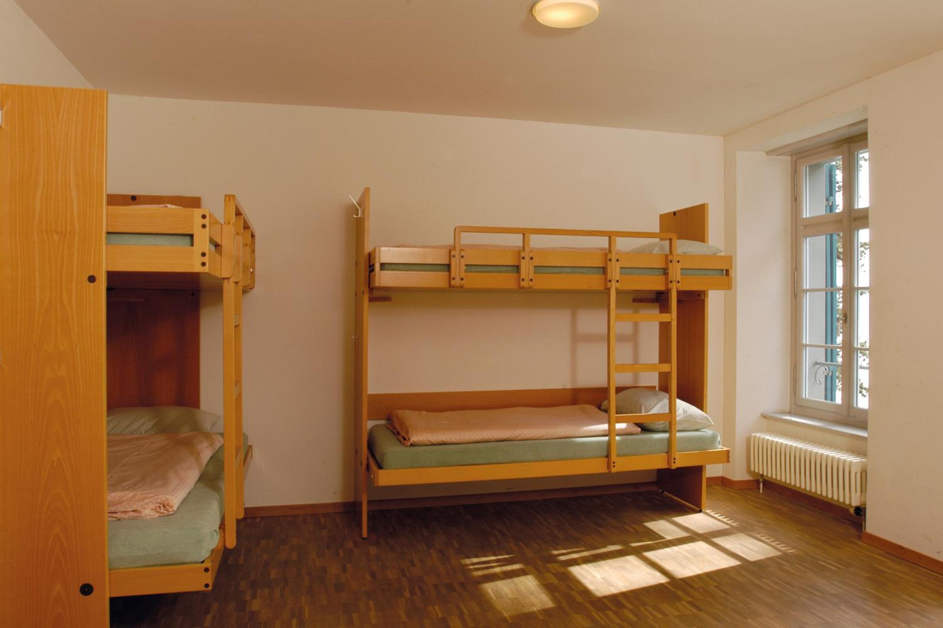 Quadruple Room with Shared Bathroom photo 3