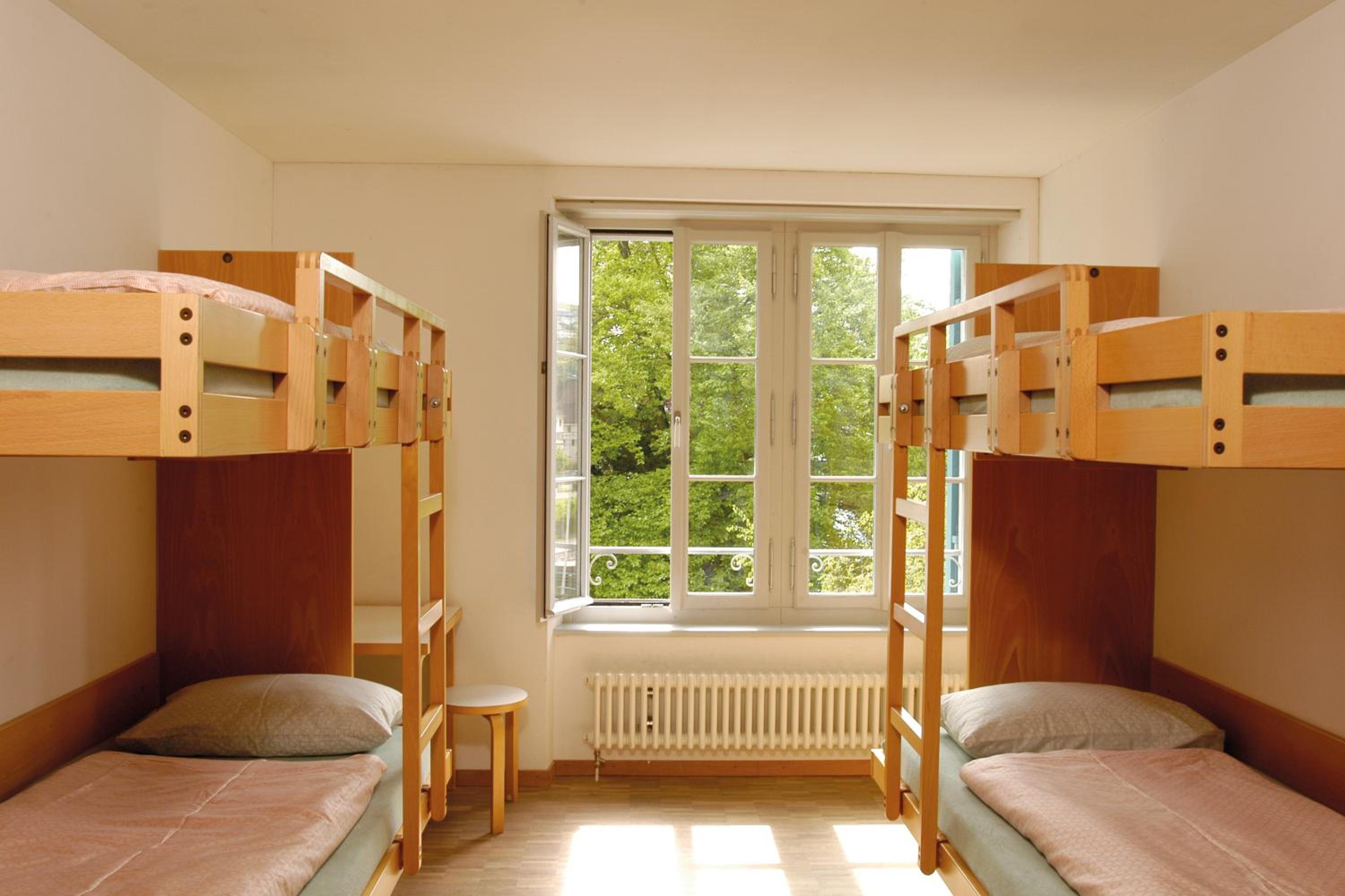 Quadruple Room with Shared Bathroom photo 1