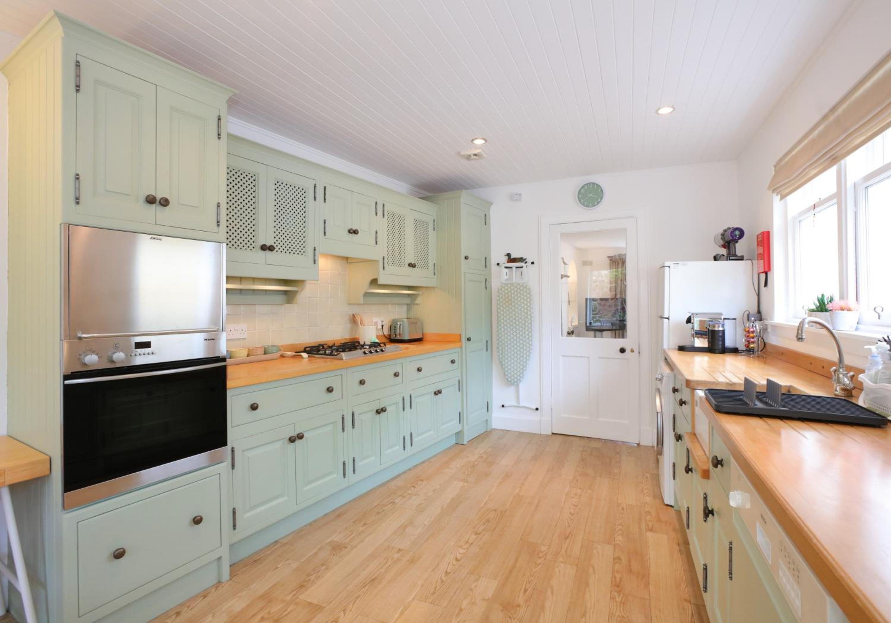 Two-Bedroom House photo 2