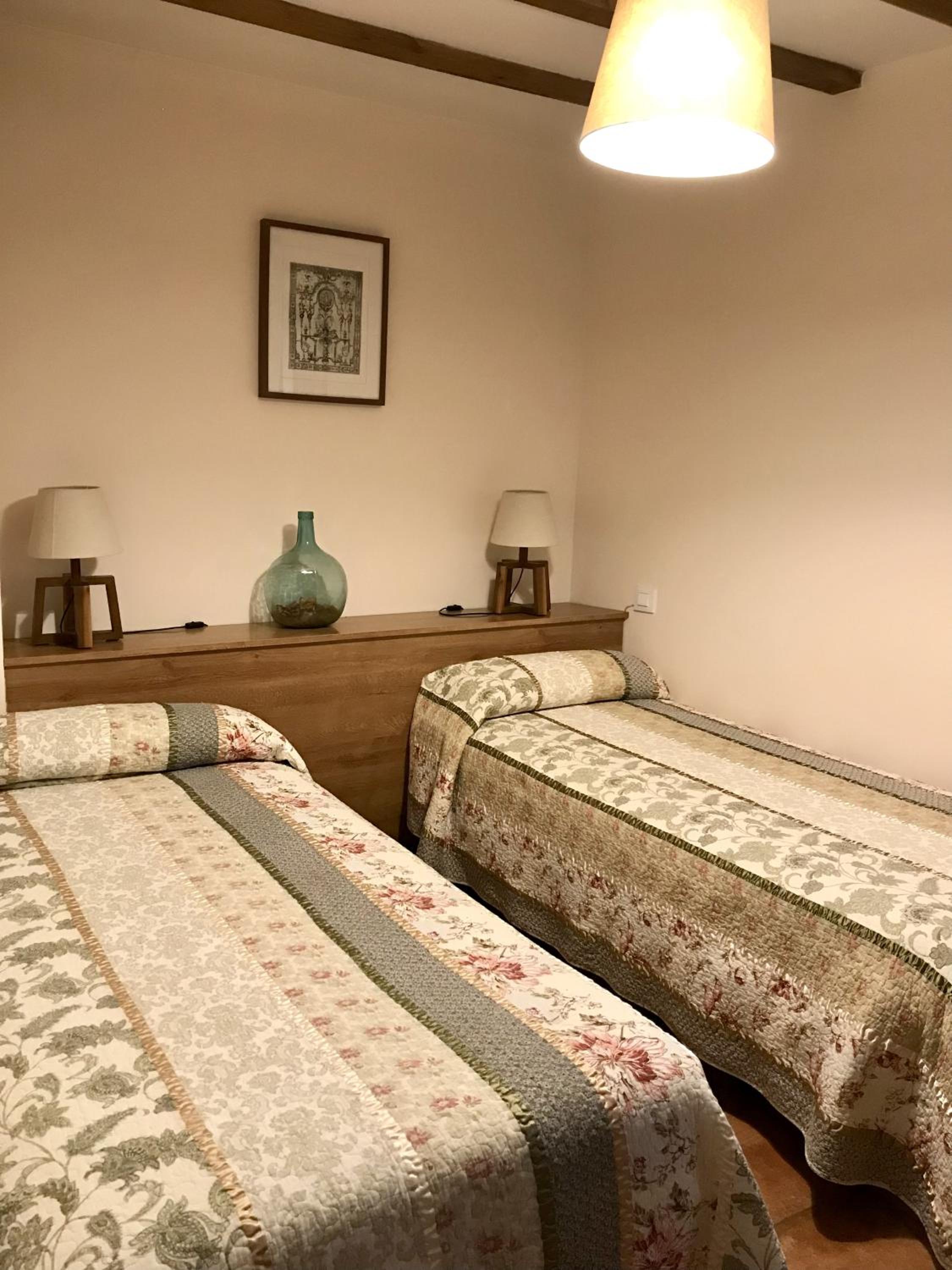 3 Bedroom House - Photo 14