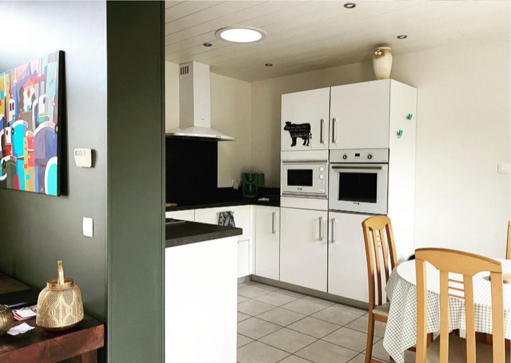 Three-Bedroom House photo 2