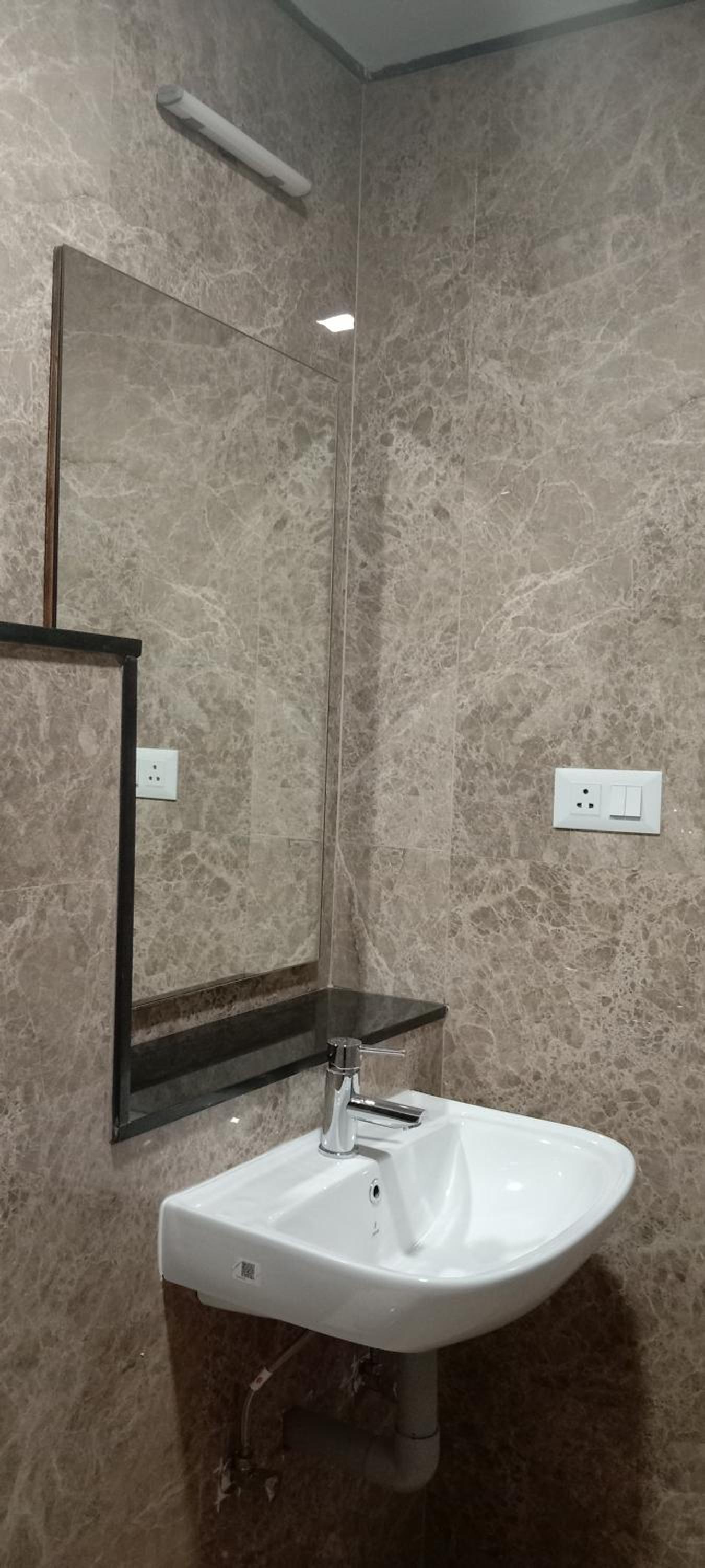 Standard Double Room - Photo 6