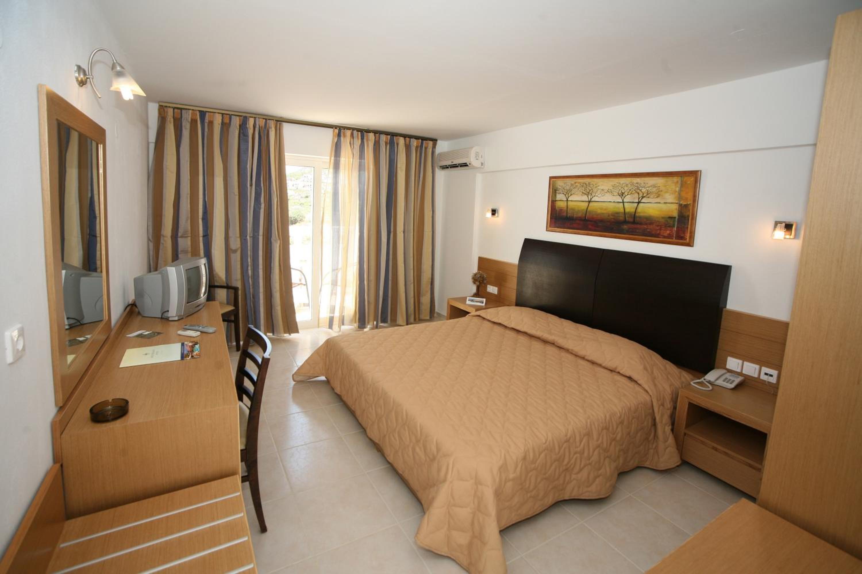 Standard  Room - Photo 5