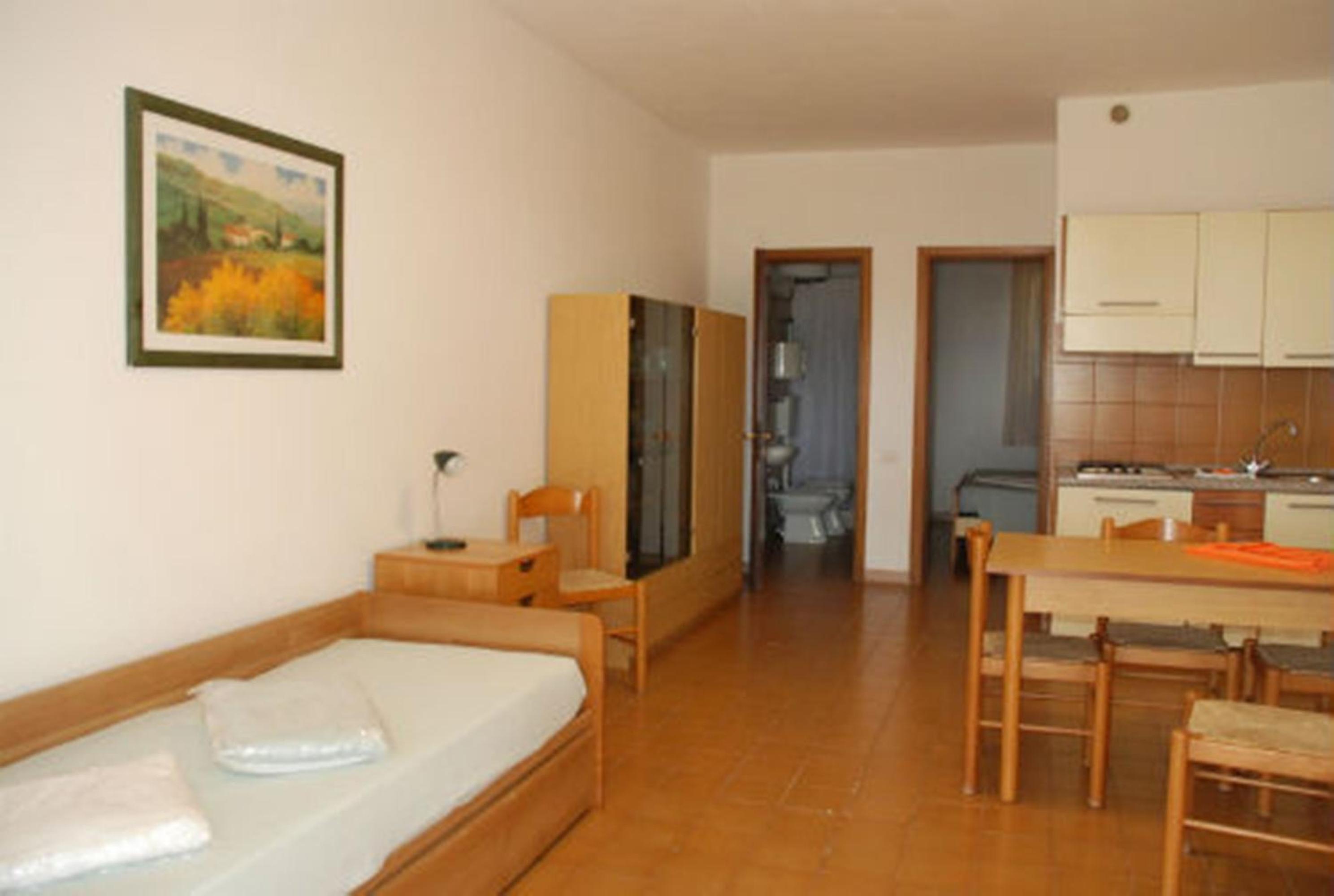 One-Bedroom Apartment (4 Adults) photo 3