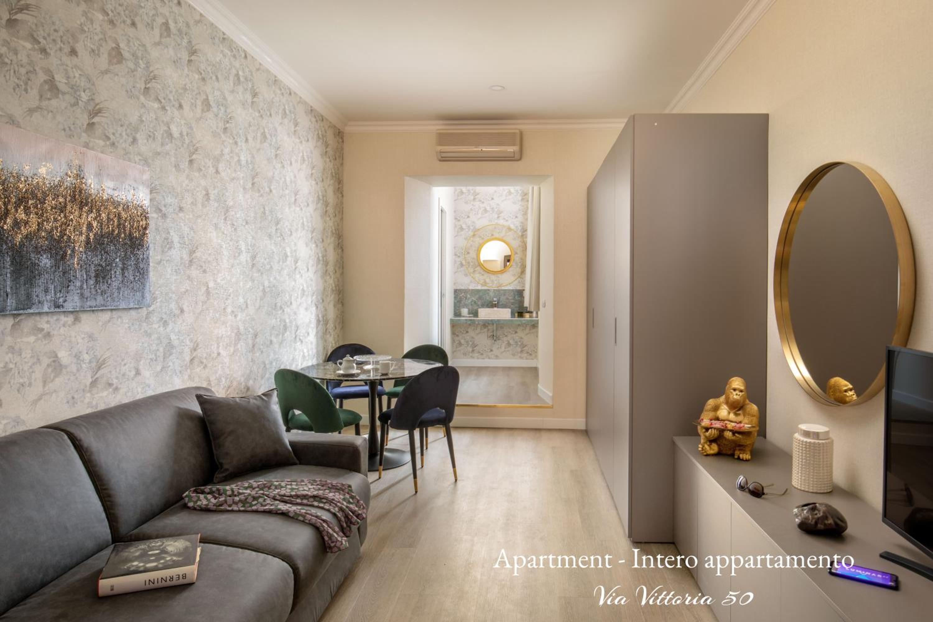 Superior Apartment - Via Vittoria 50 thumbnail 5