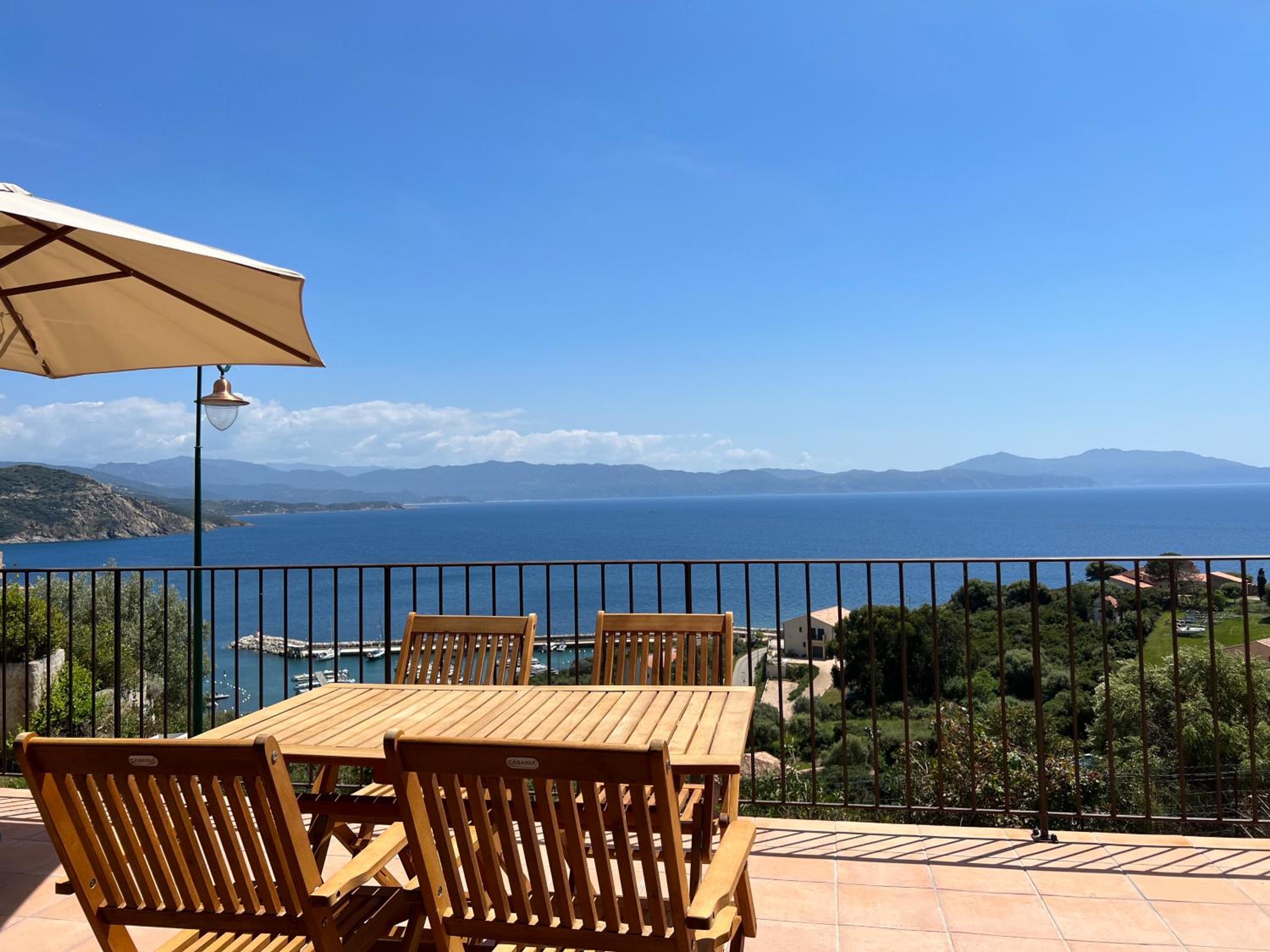 Apartment with Sea View photo 1