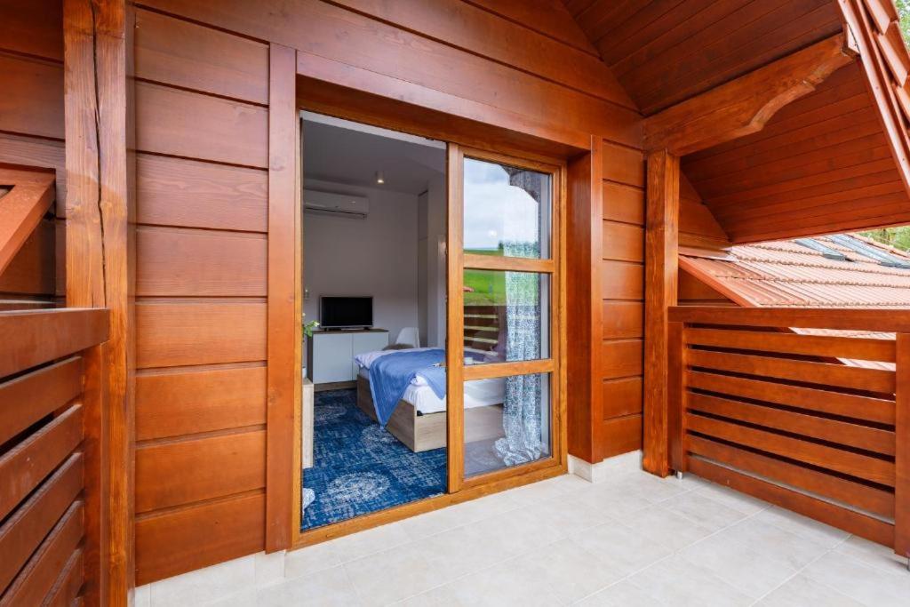 Double Room with Balcony photo 3