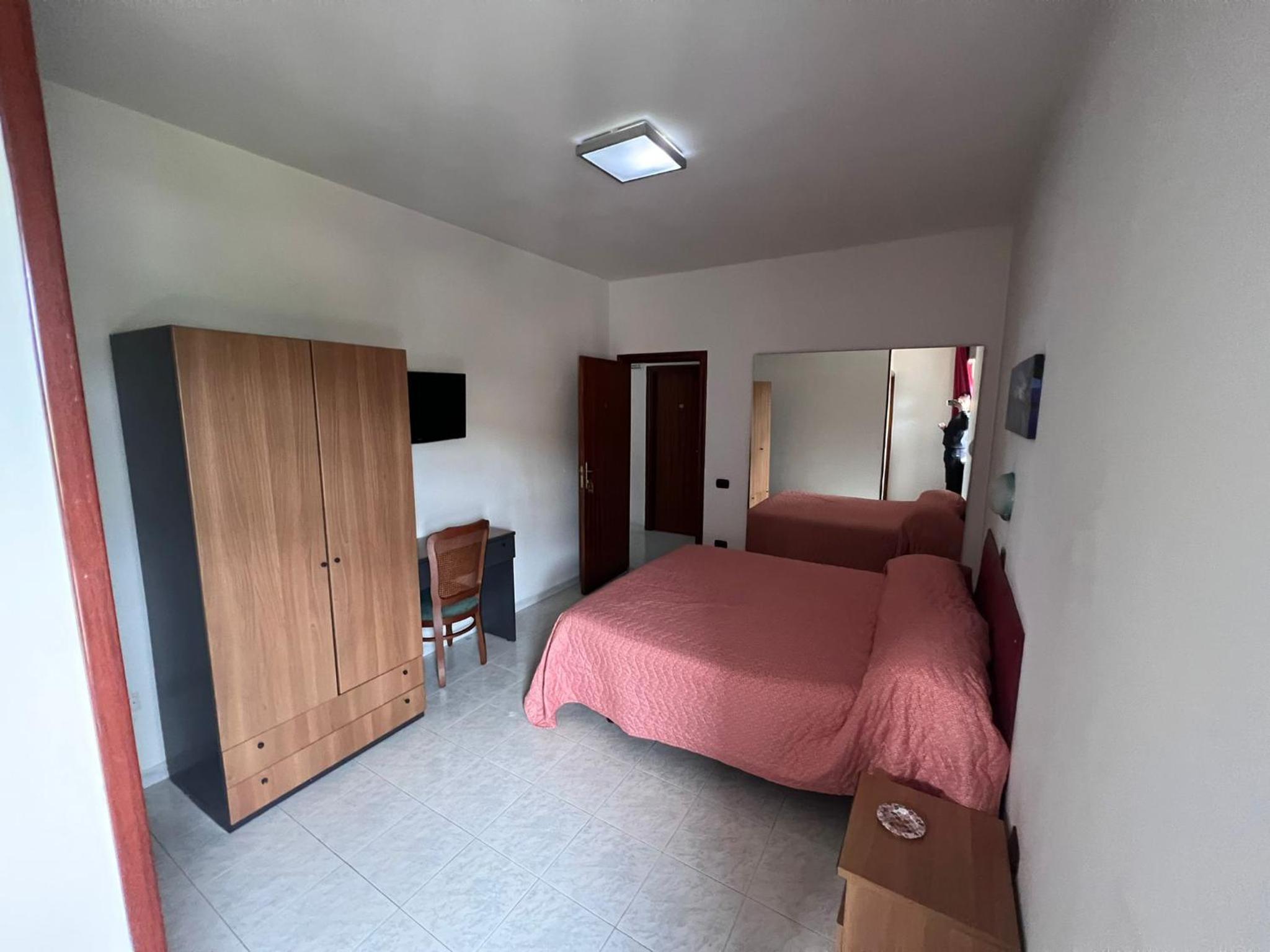 Deluxe Quadruple Room - Photo 1