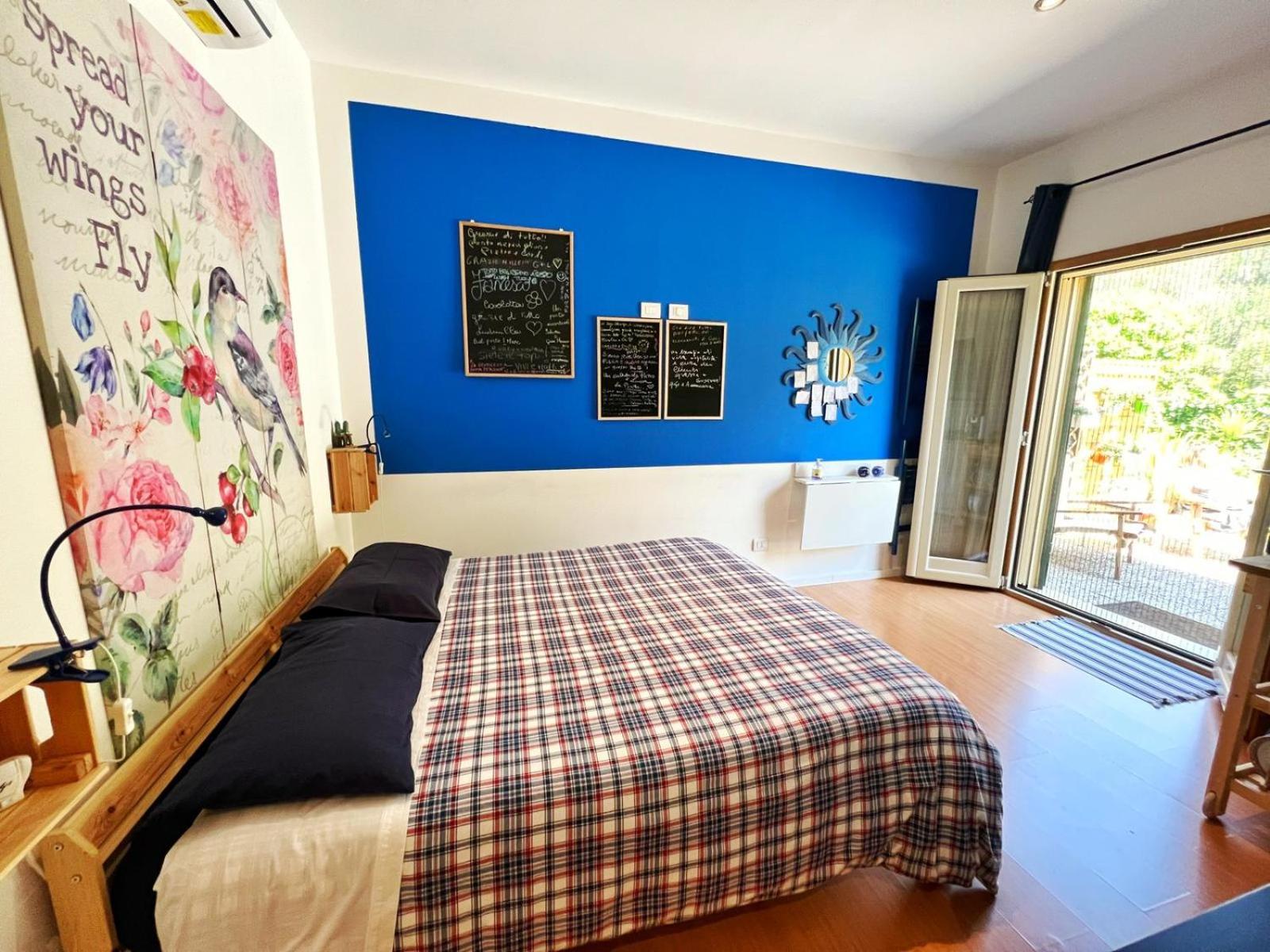 Double Room with Patio photo 1