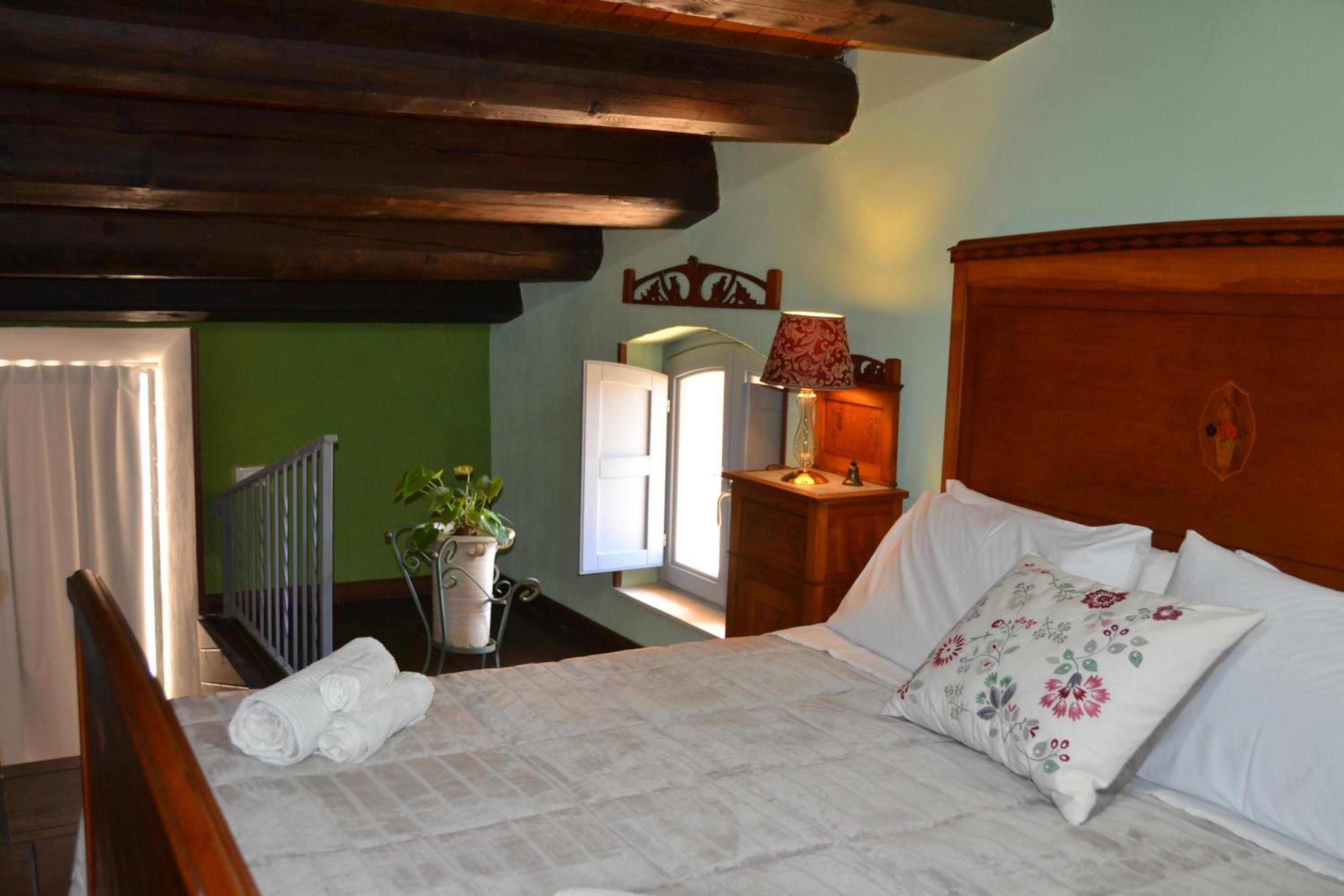 Deluxe Double Room - Photo 4