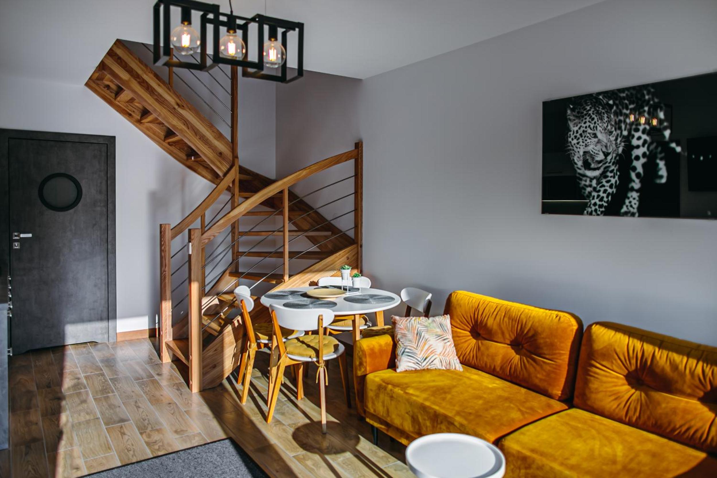 Maisonette photo 1