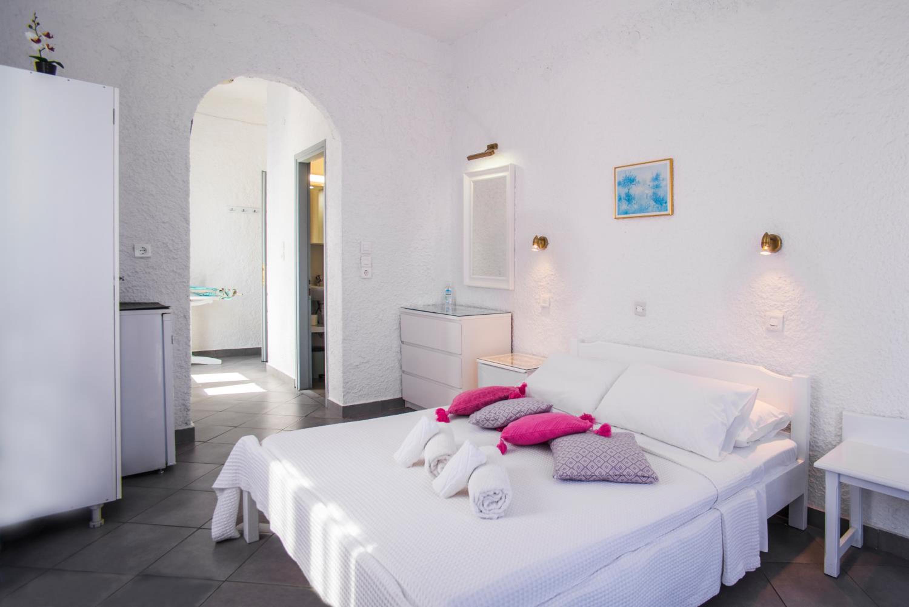 Superior Double Room with Sea View - Photo 6