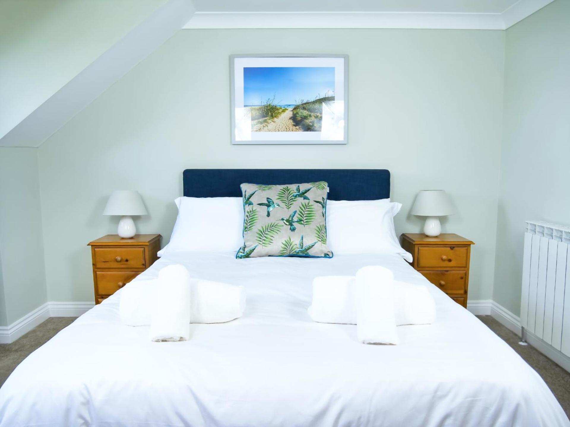 Two-Bedroom Cottage photo 1