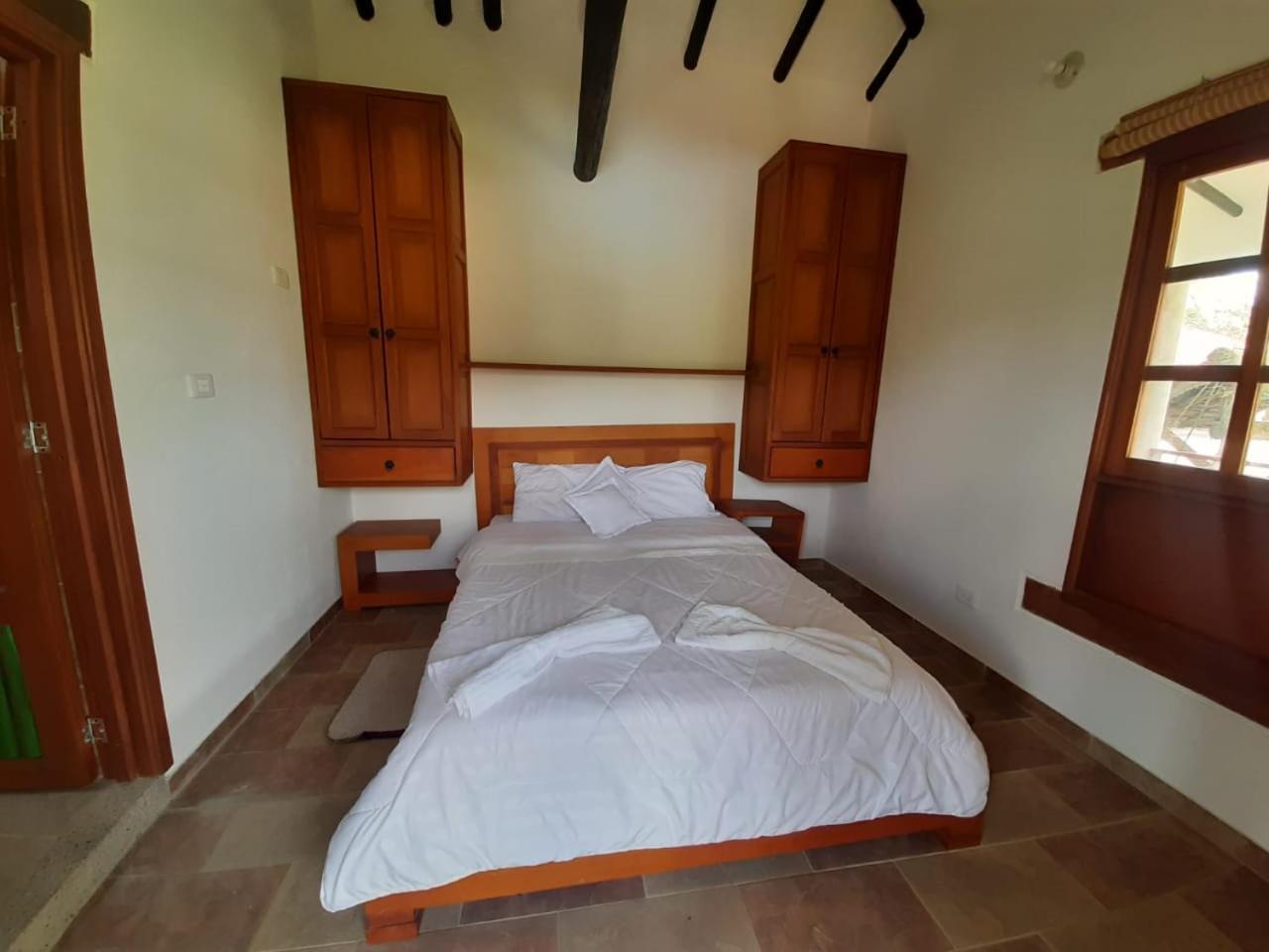 Double Room with Pool View photo 2