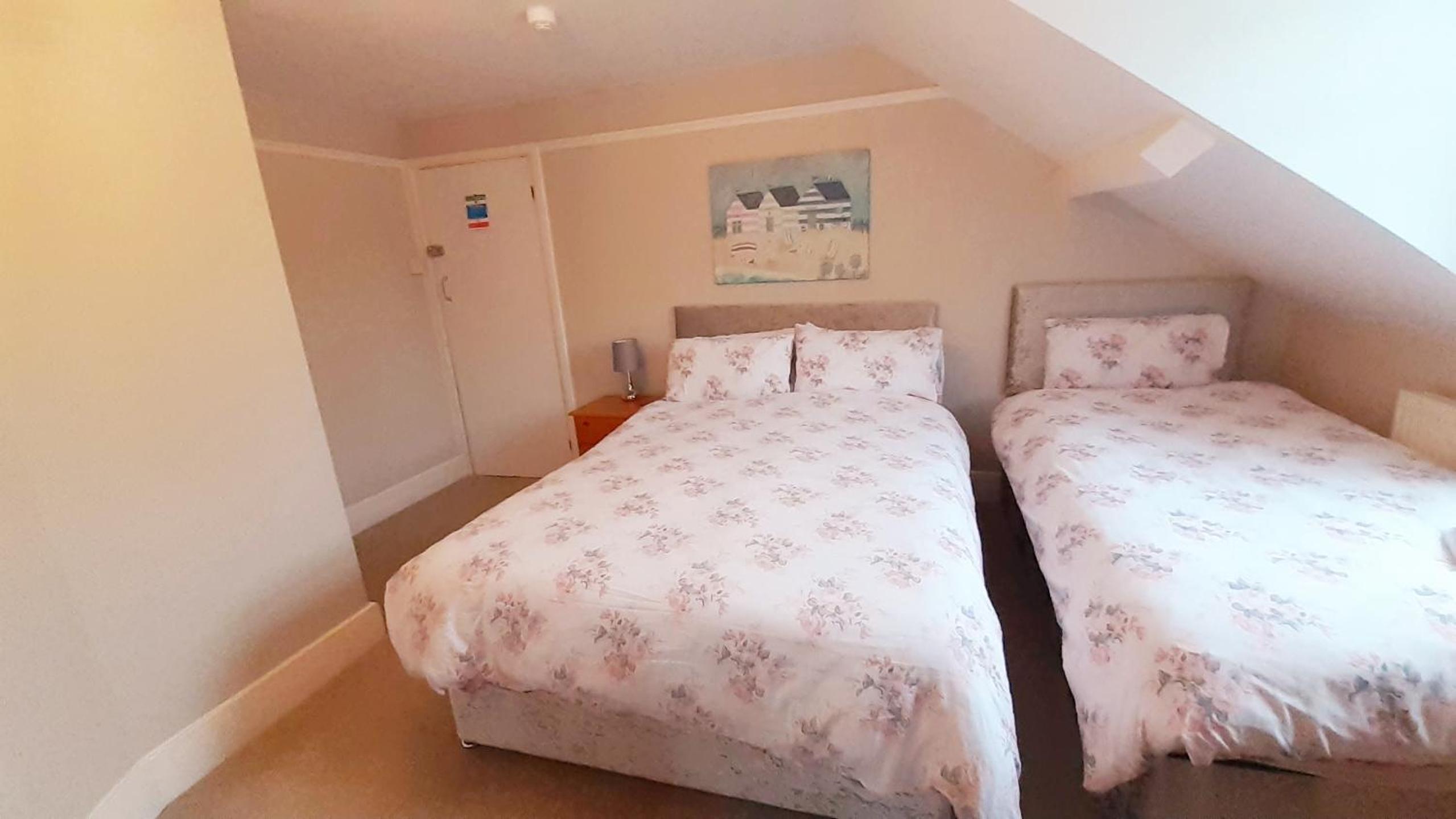 Superior Triple Room - Photo 20