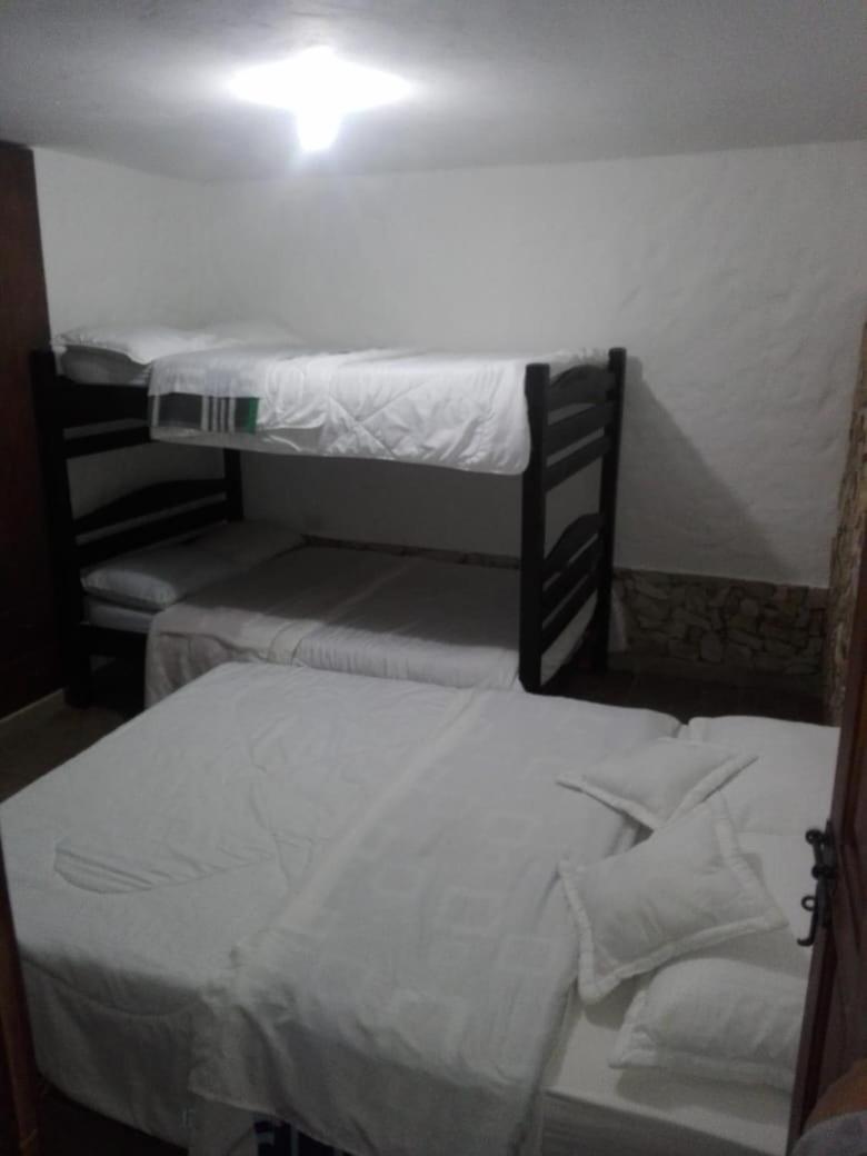 Triple Room with Pool View photo 1